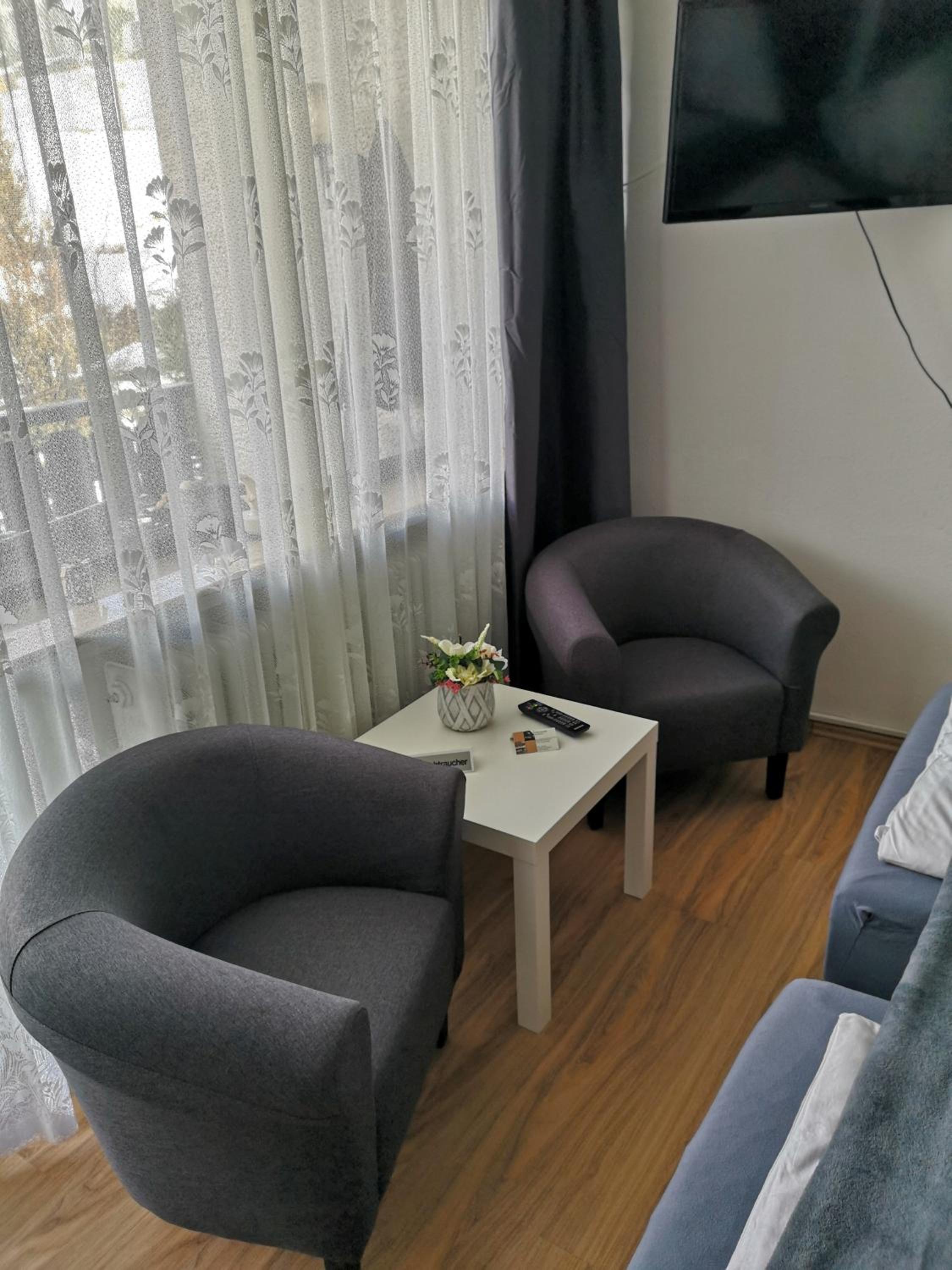 Double Room with Balcony photo 3