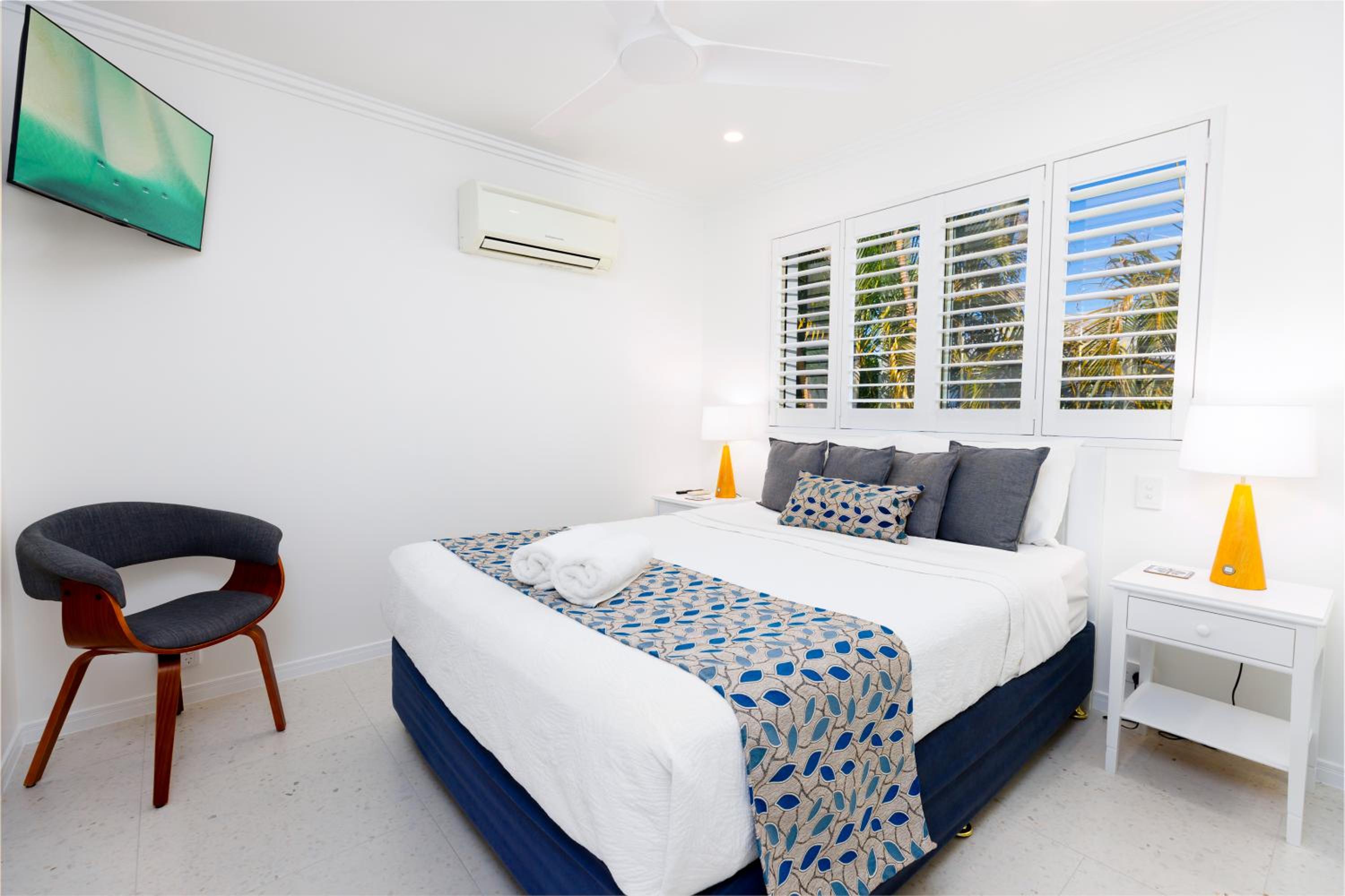 Deluxe One-Bedroom Apartment, photo 7