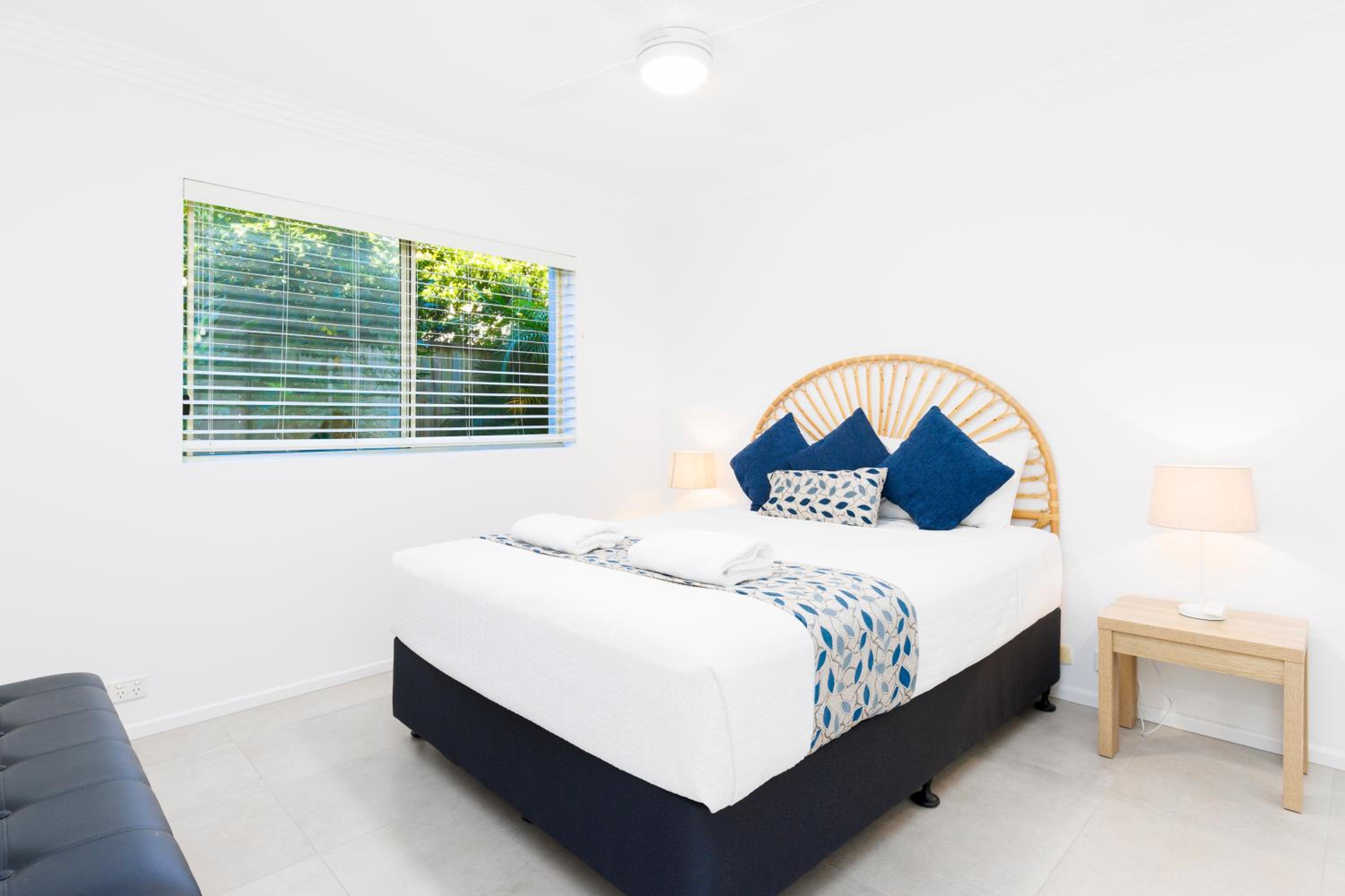 Deluxe Two-Bedroom Apartment