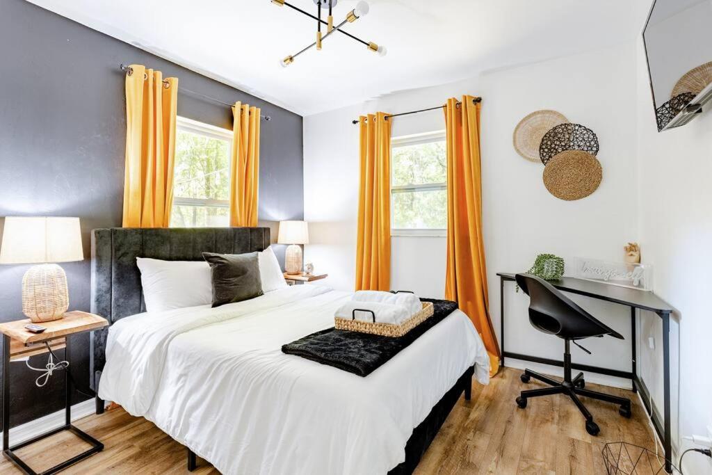 Two-Bedroom House photo 1