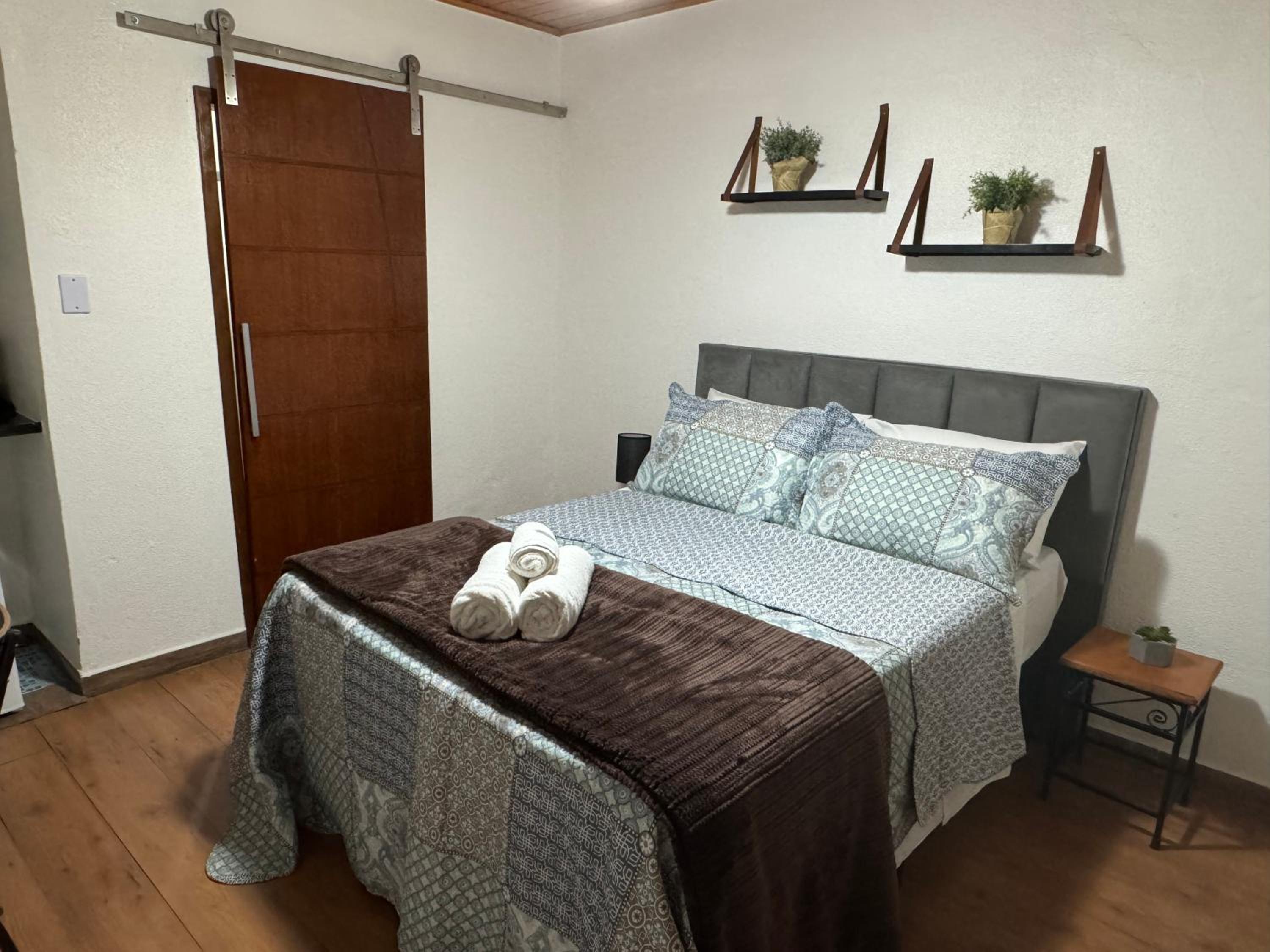Double Room with Private Bathroom photo 1
