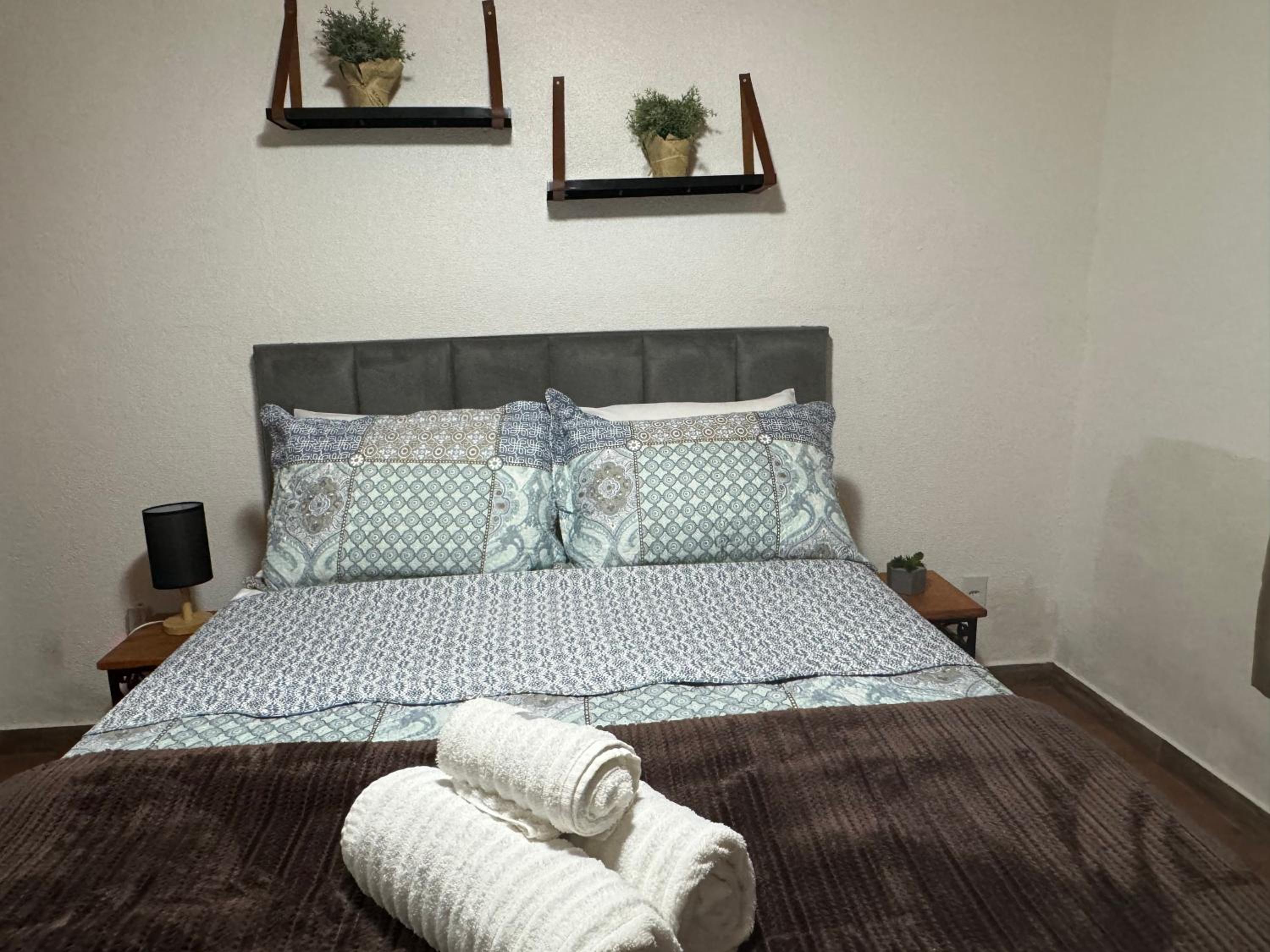 Double Room with Private Bathroom photo 3