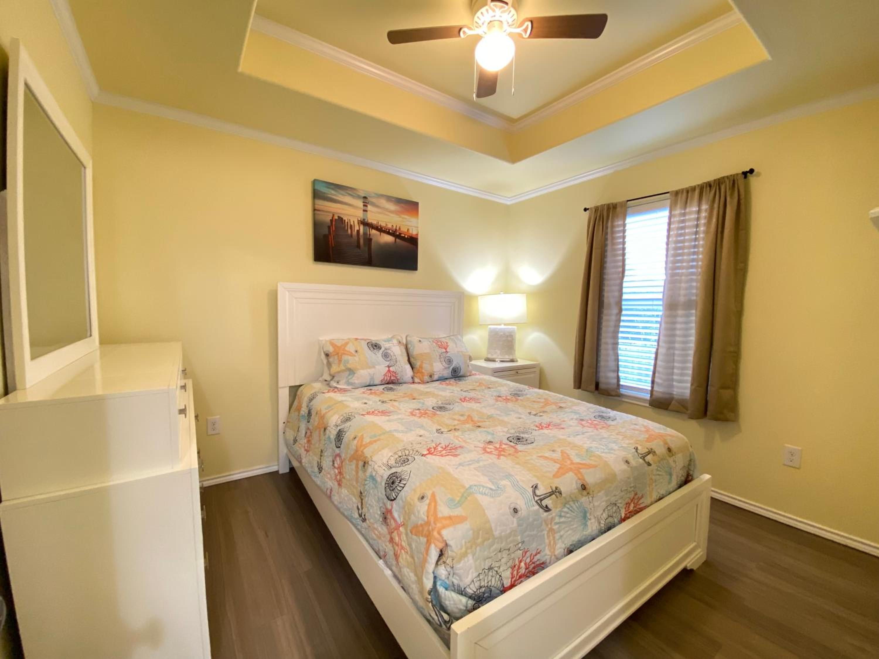 One-Bedroom House photo 1