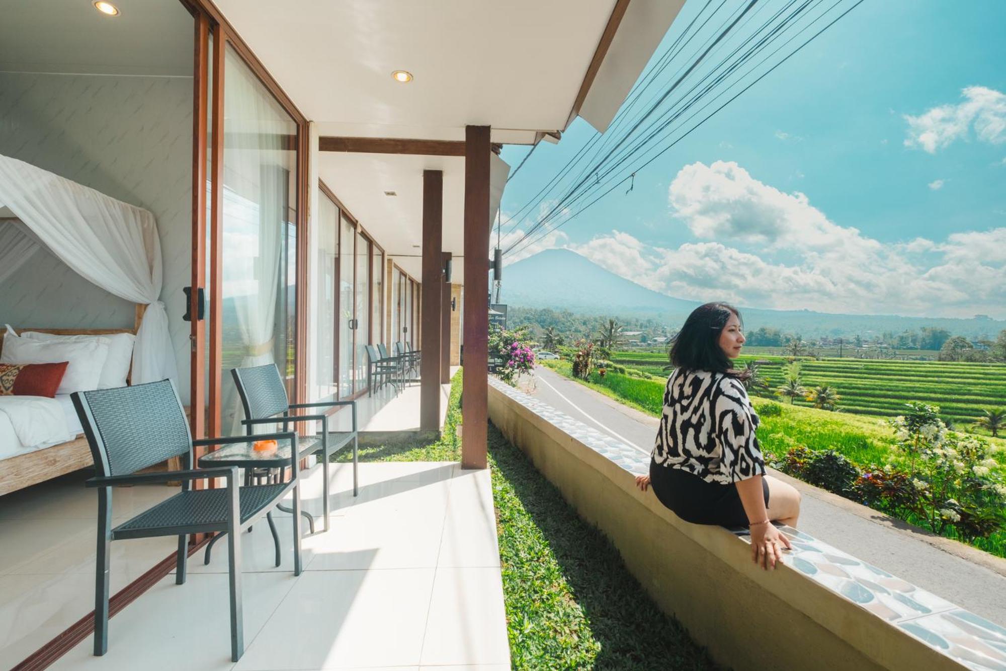 Suite with Balcony - Photo 4