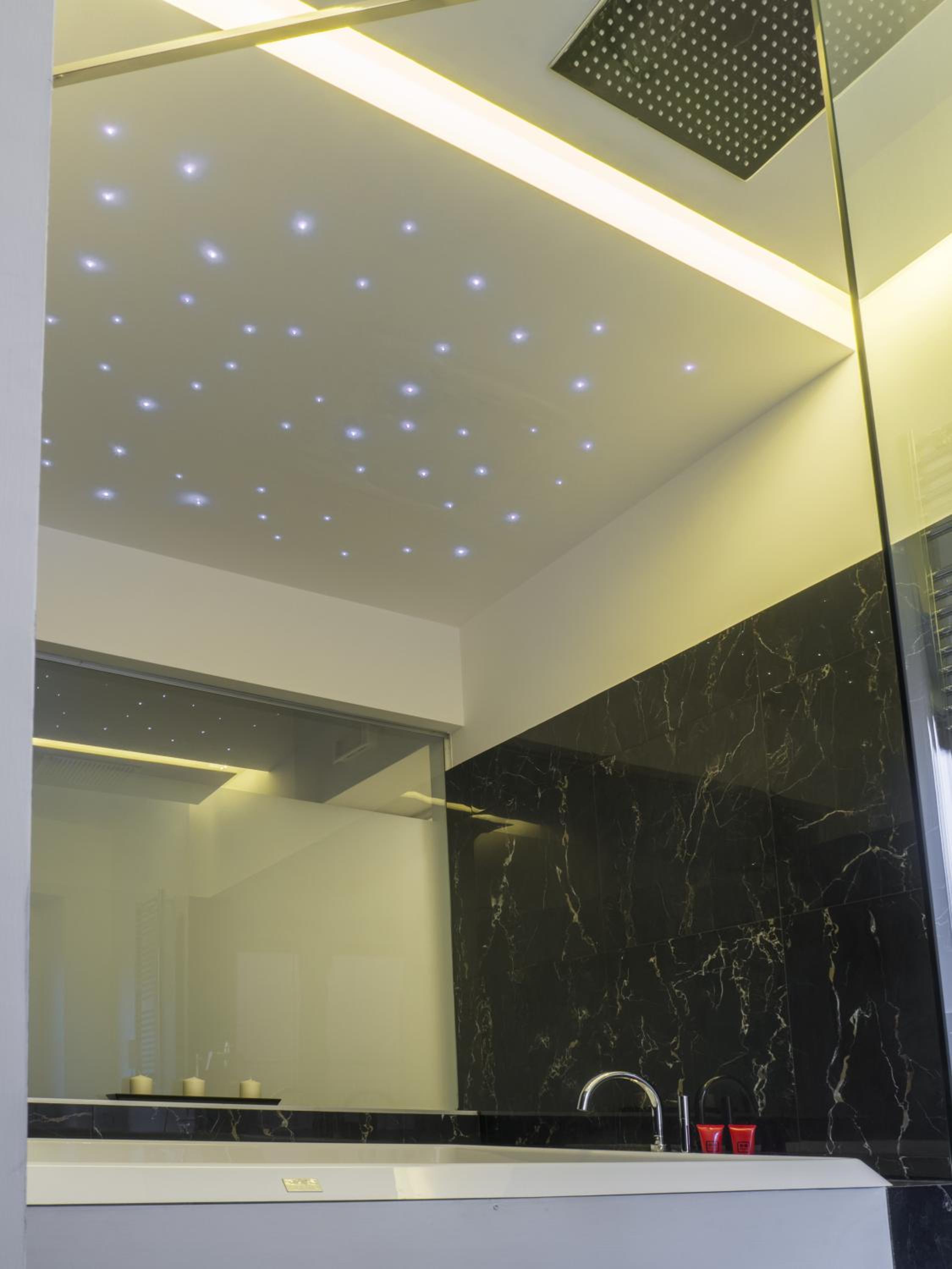 Suite With Spa Bath photo 3