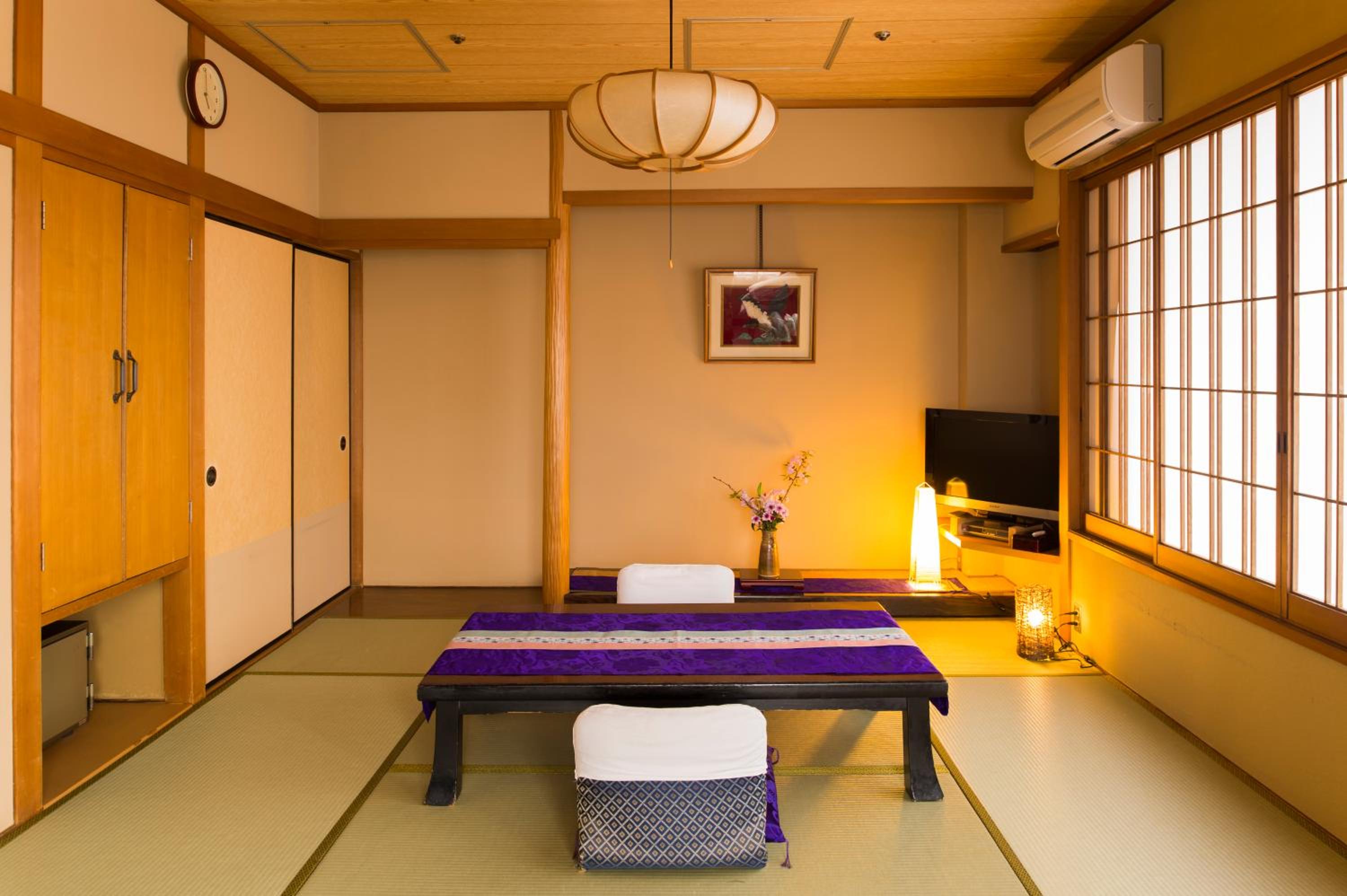Japanese-Style Quadruple Room photo 1