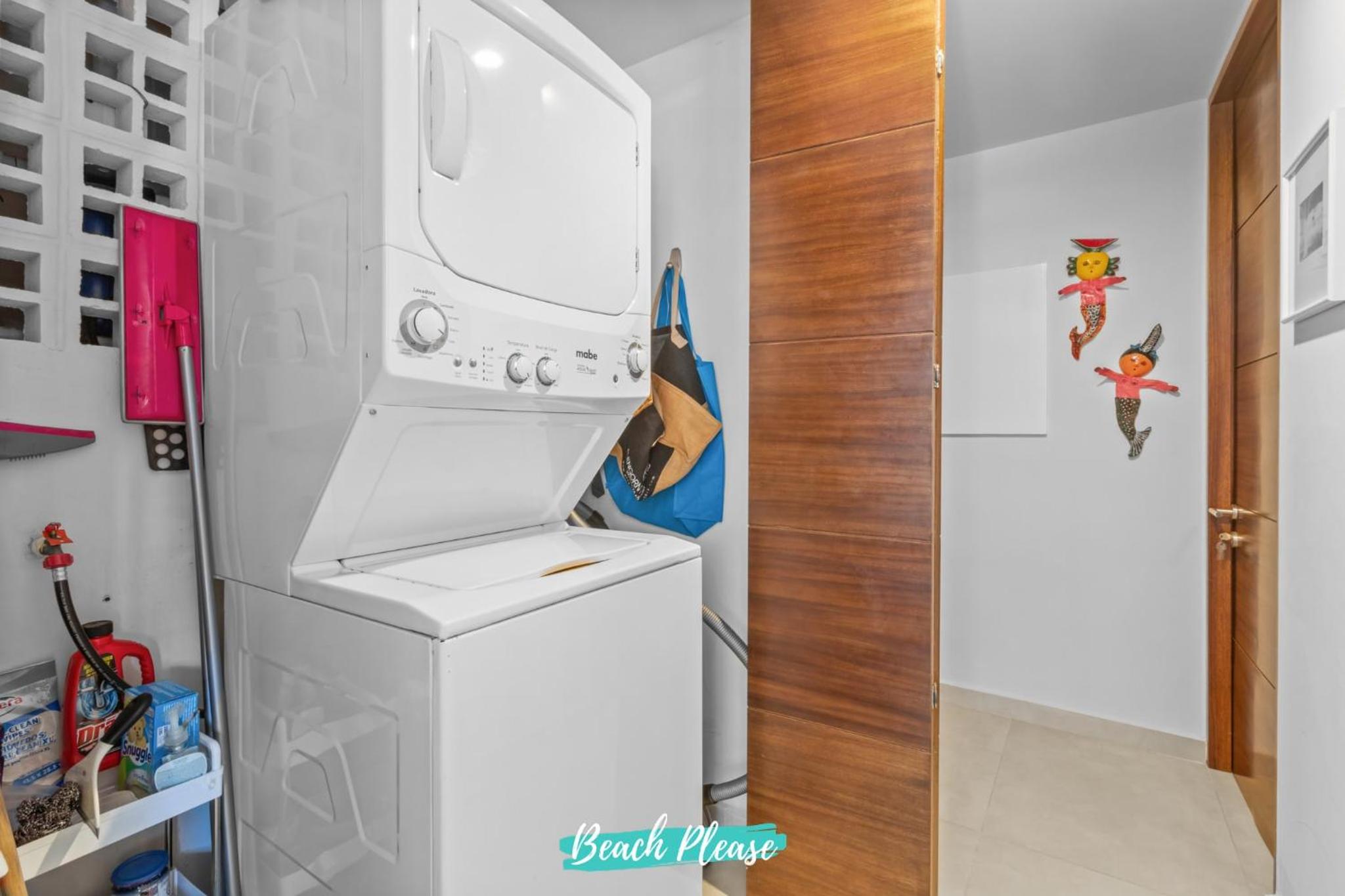 Two-Bedroom Deluxe Apartment photo 2