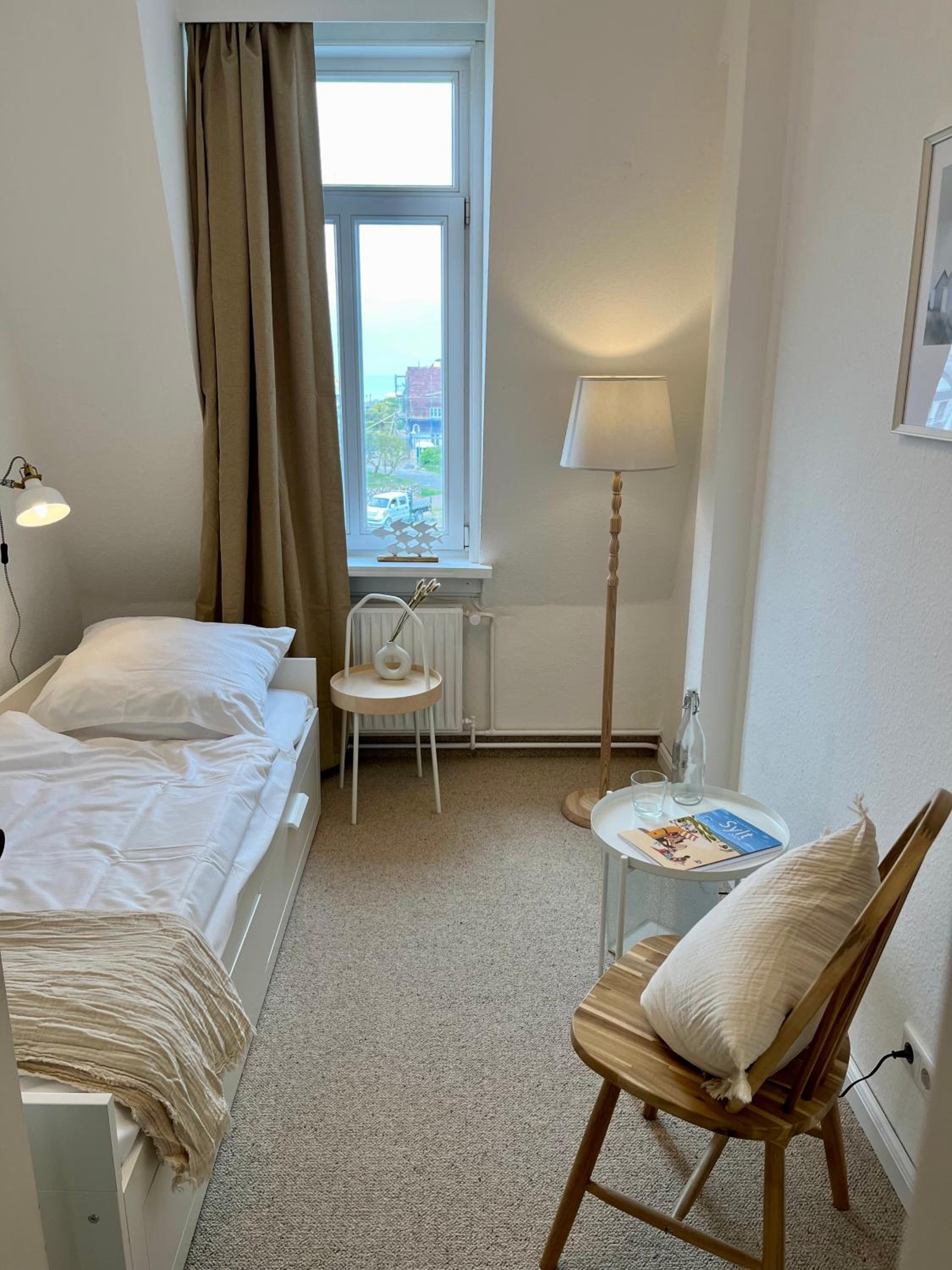 Small Single Room