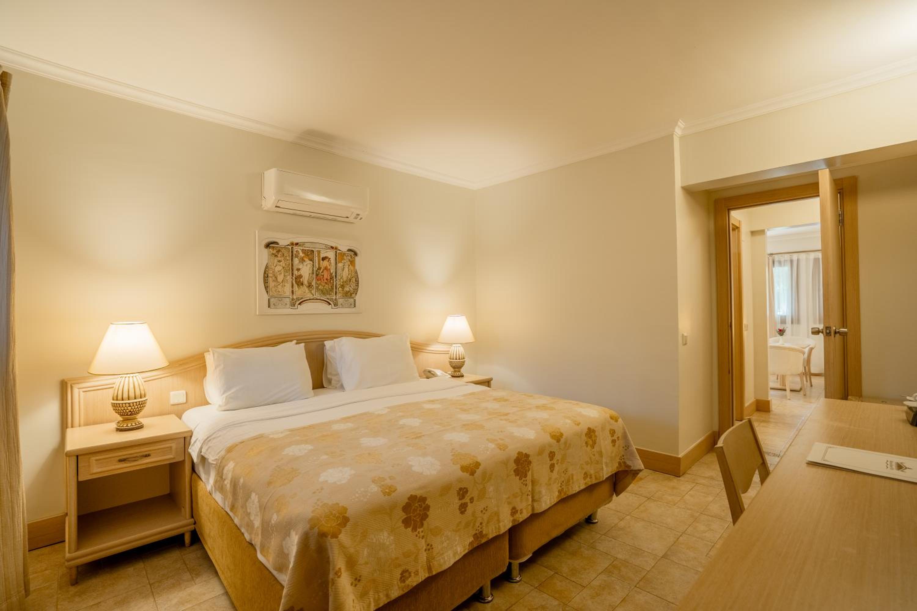 Suite photo 2