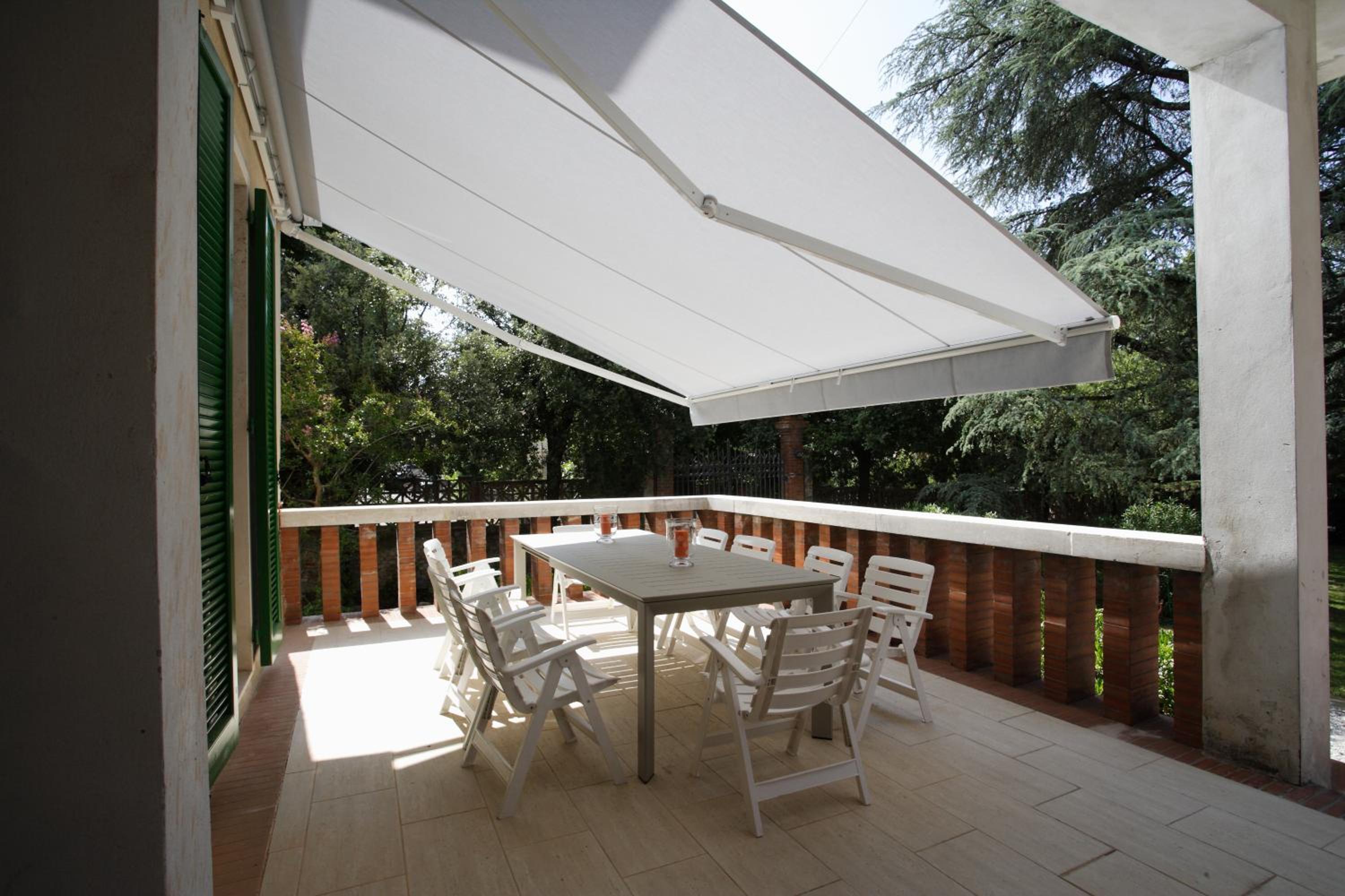Villa photo 3