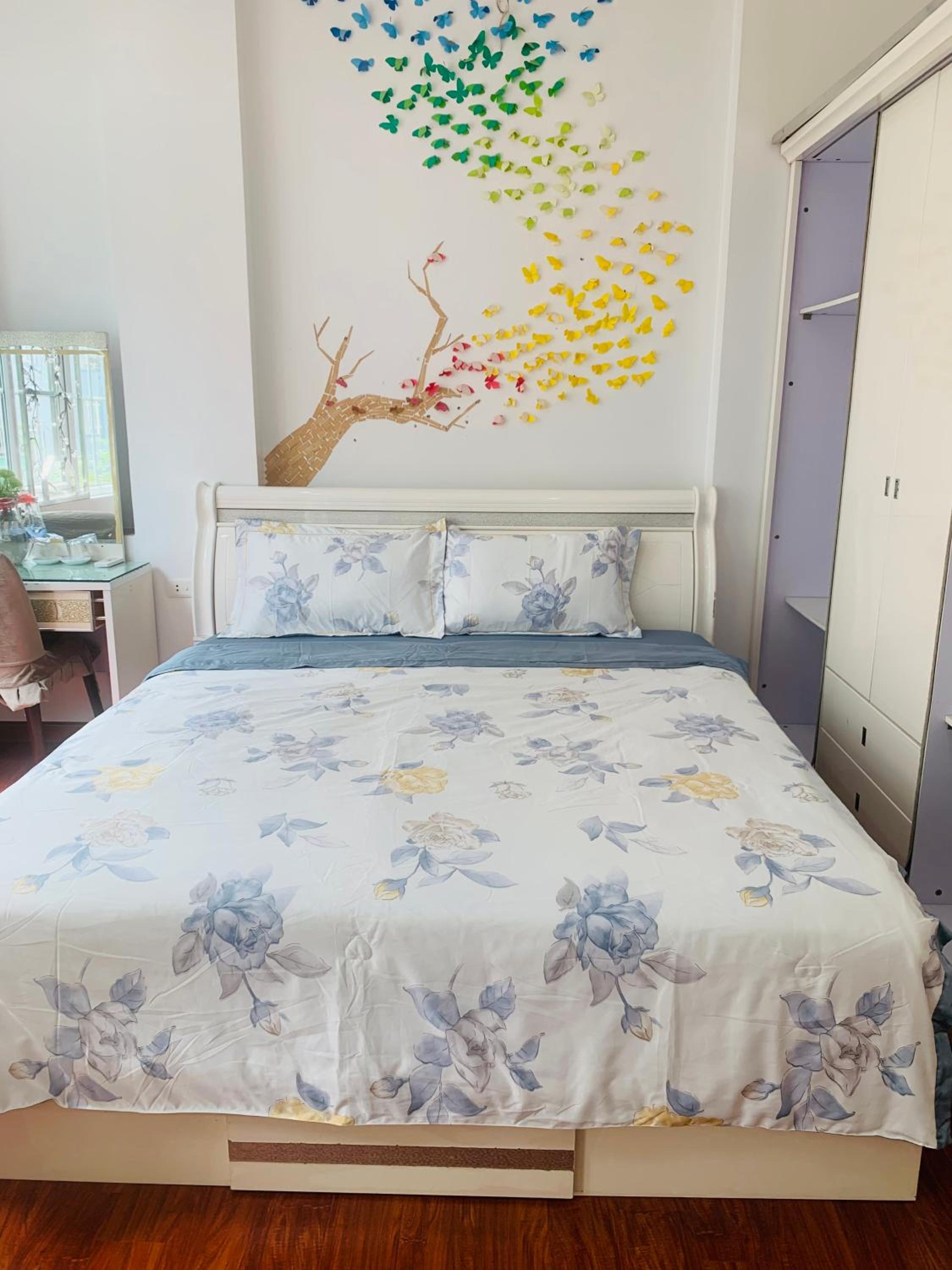 Deluxe Double Room with Balcony - Photo 7