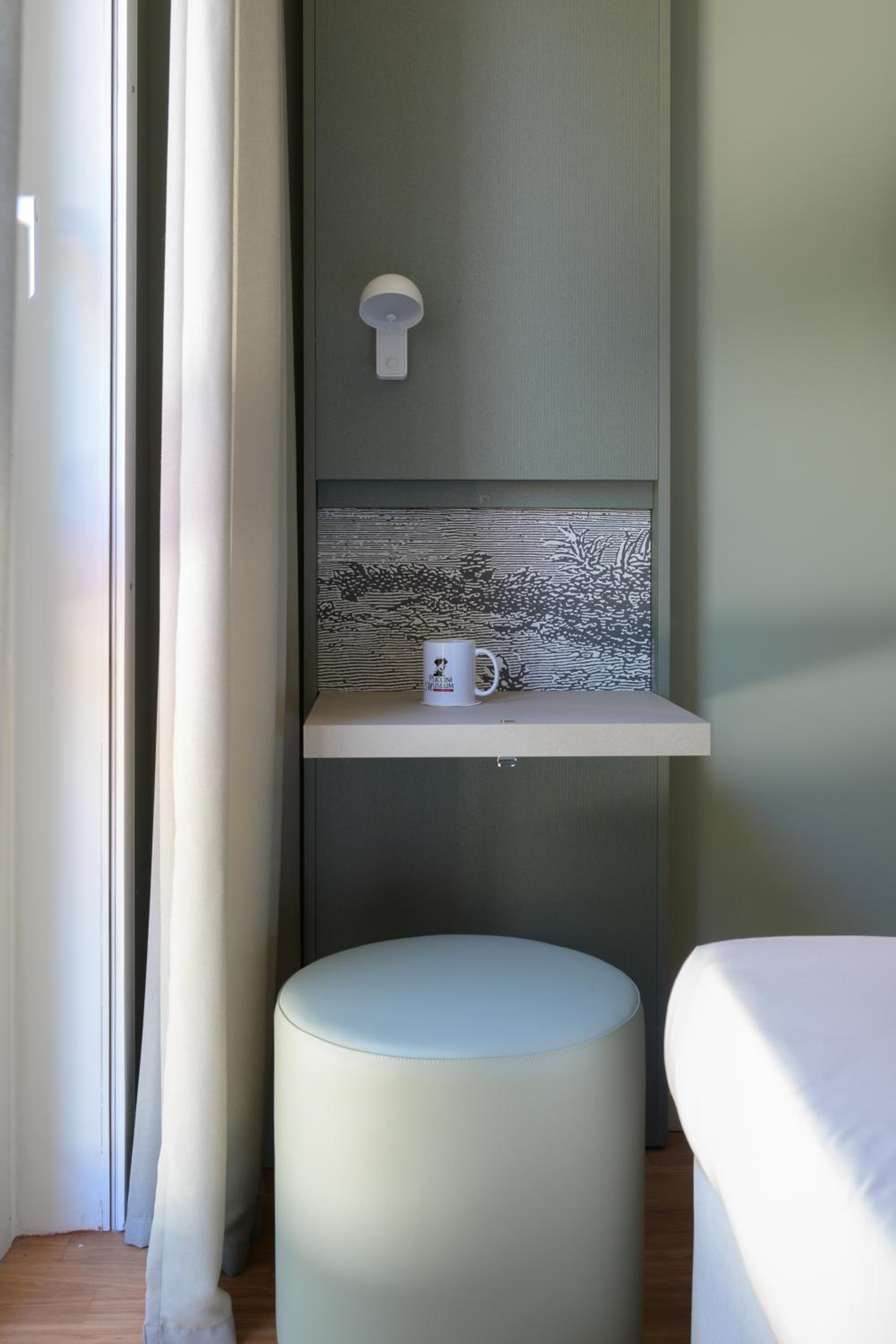 Small Double Room - Photo 4