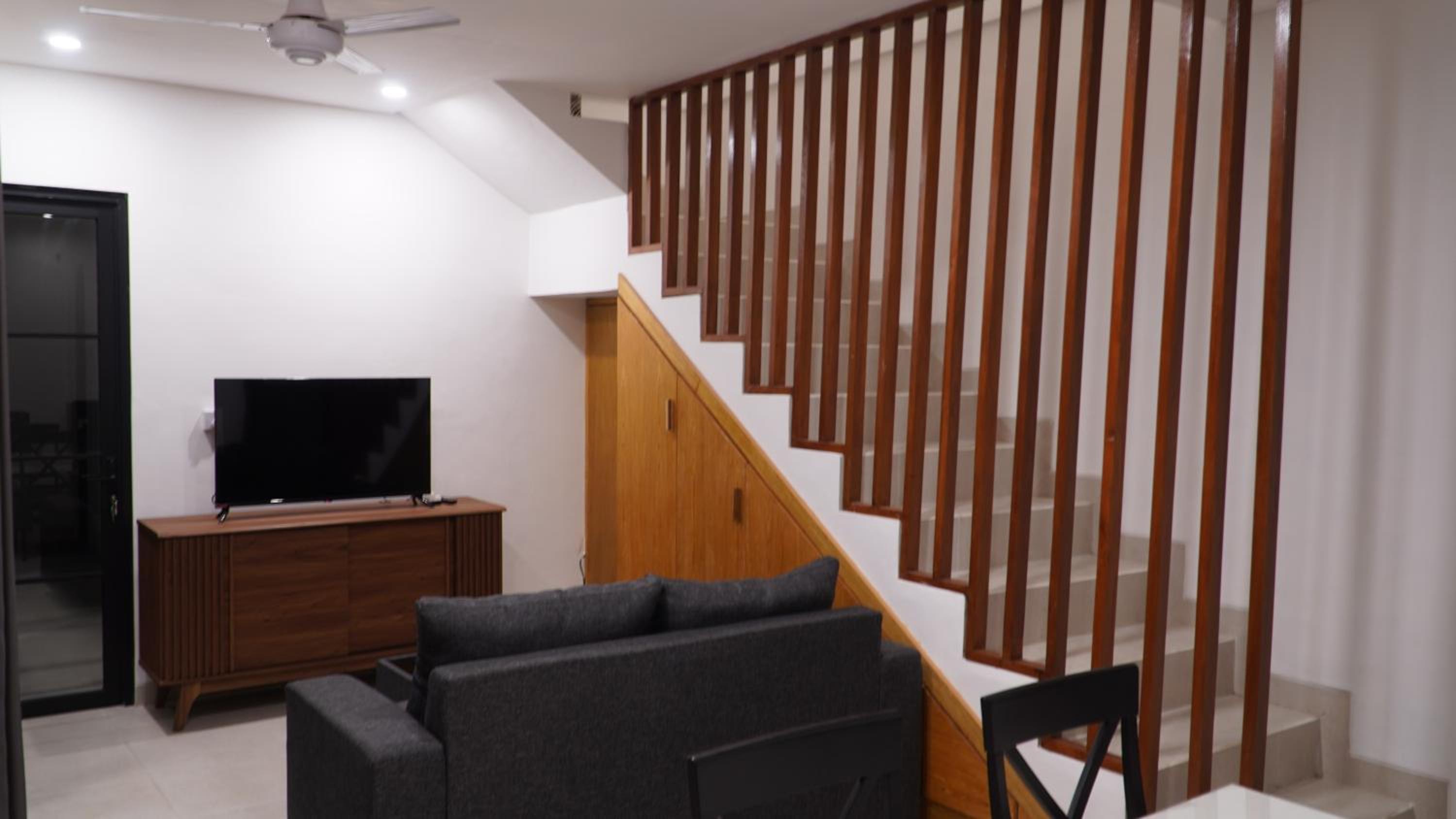 Three-Bedroom Villa photo 2