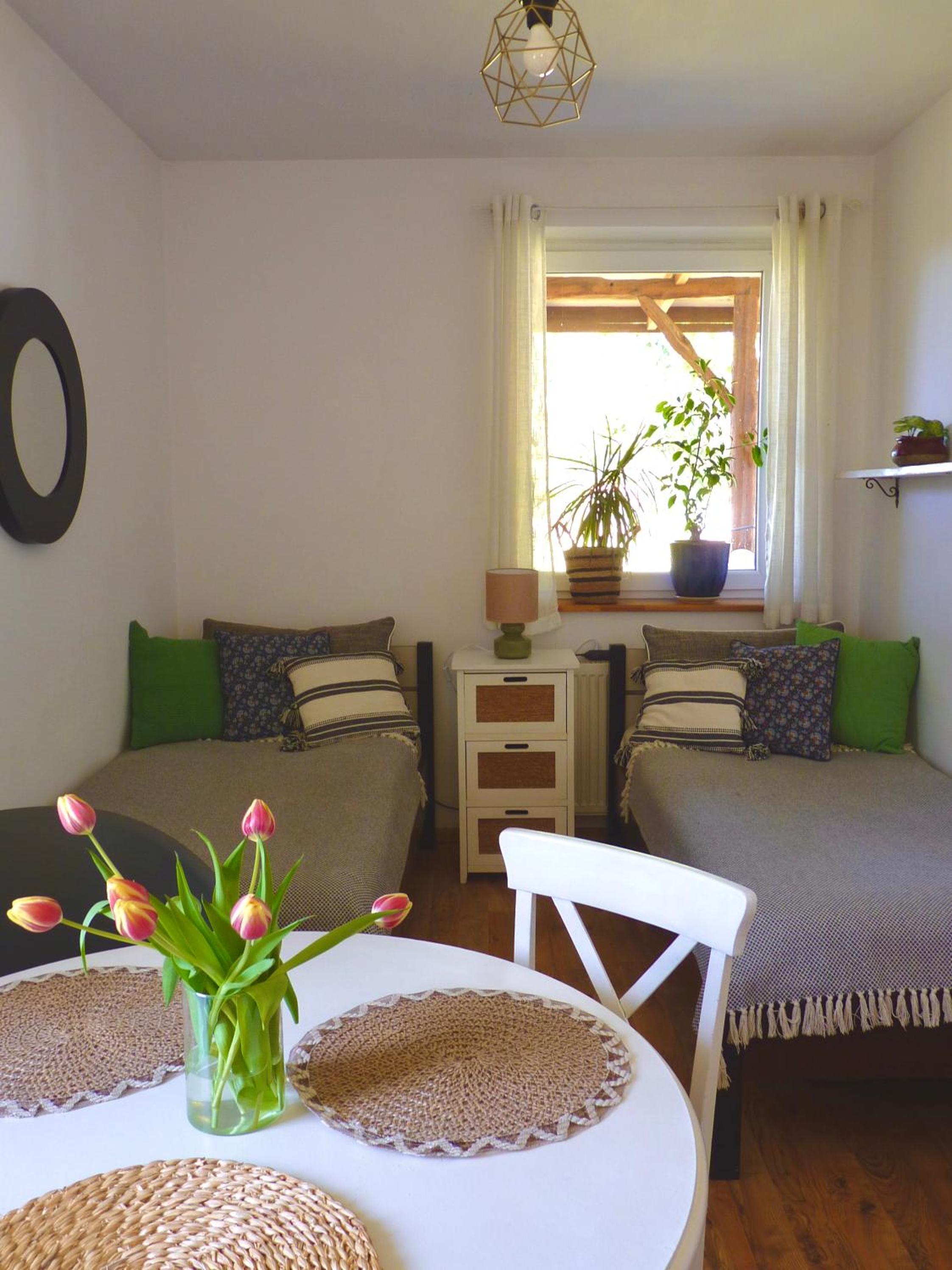 Family Studio - Photo 6