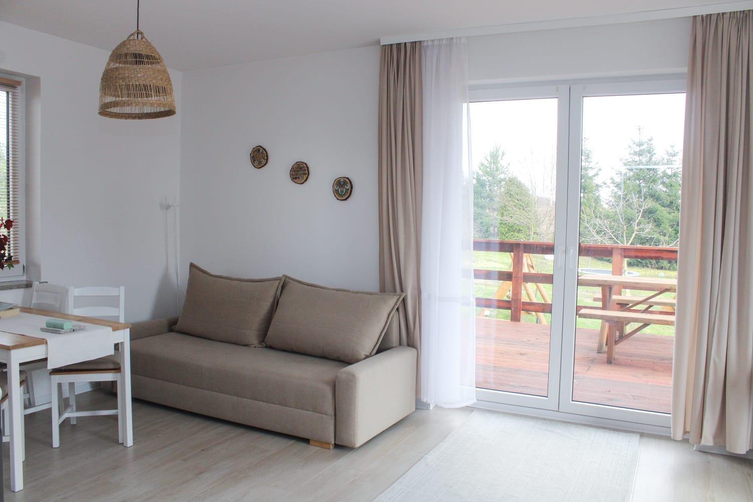 King Suite with Balcony - Photo 11