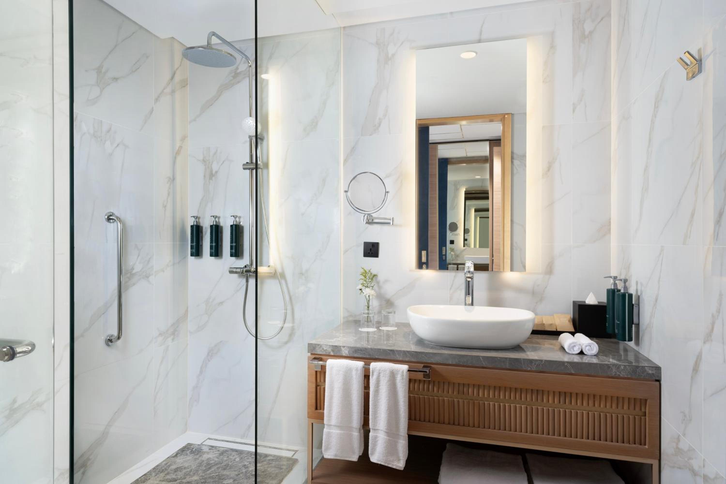 King Room - High Floor - Photo 3