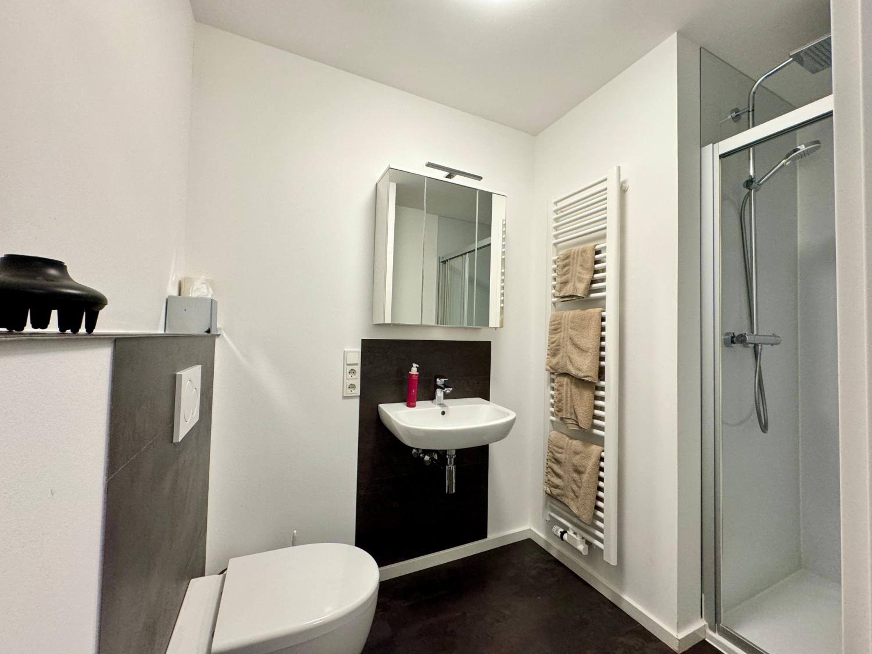 Budget Double Room photo 2