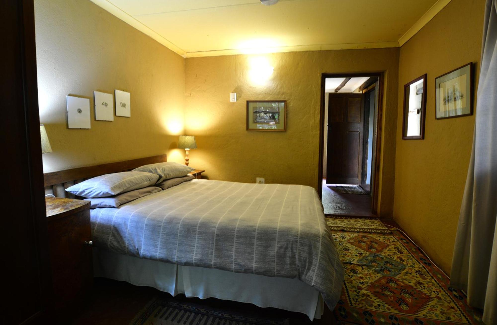 Two-Bedroom Cottage - Photo 1