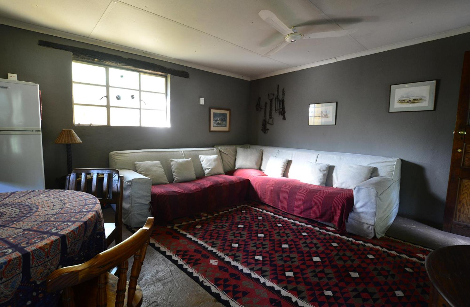 Two-Bedroom Cottage - Photo 5