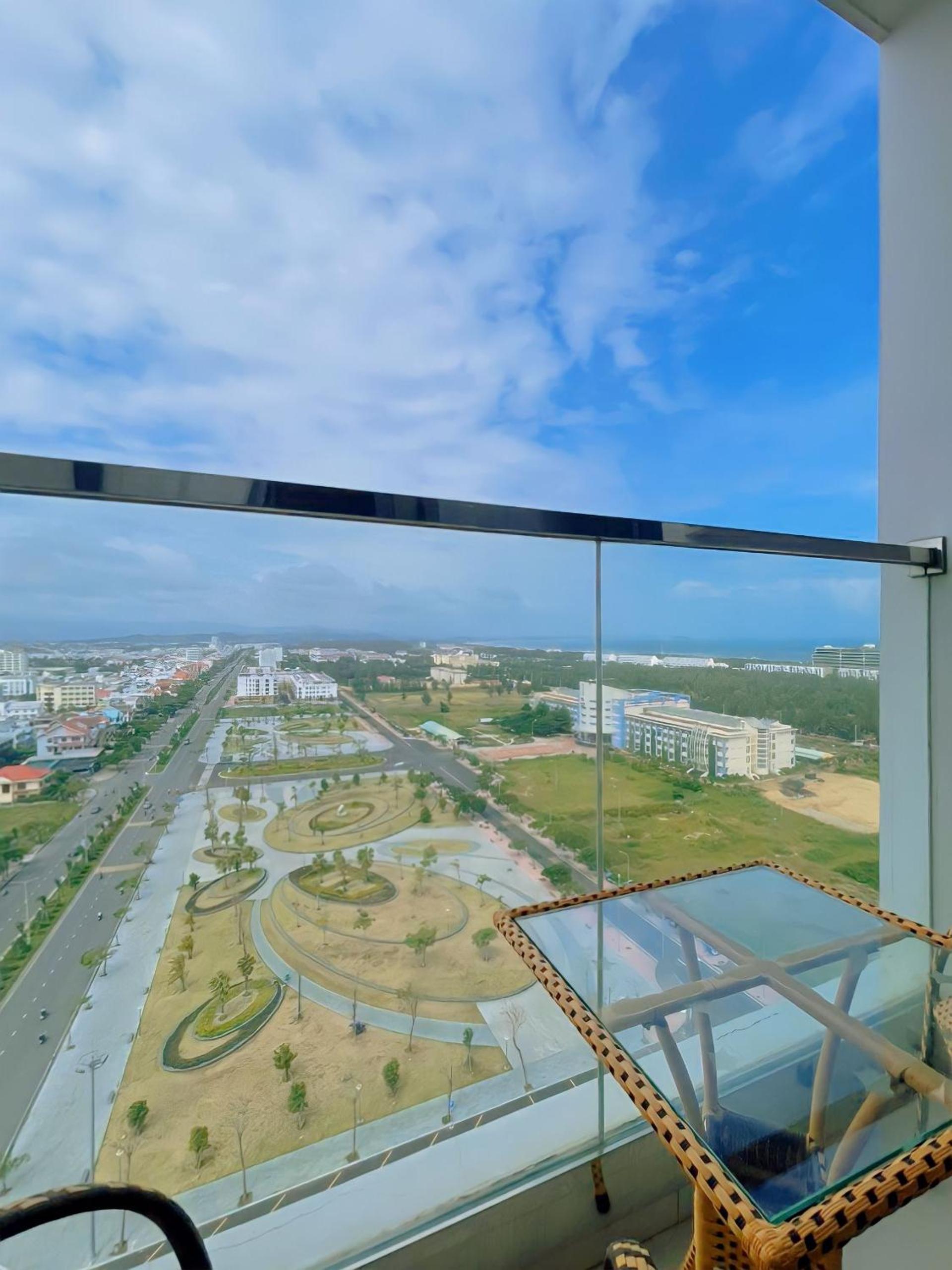 Studio with Sea View photo 2
