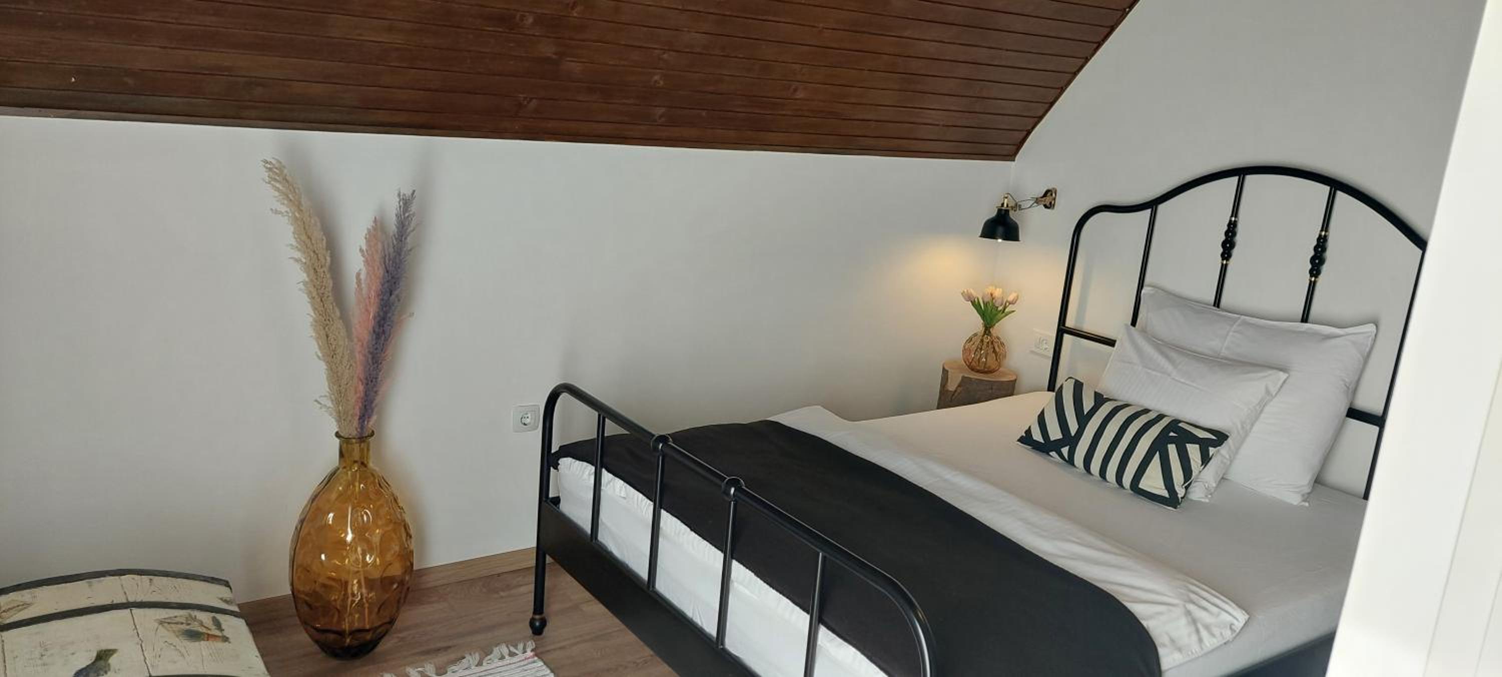 Two-Bedroom House photo 3