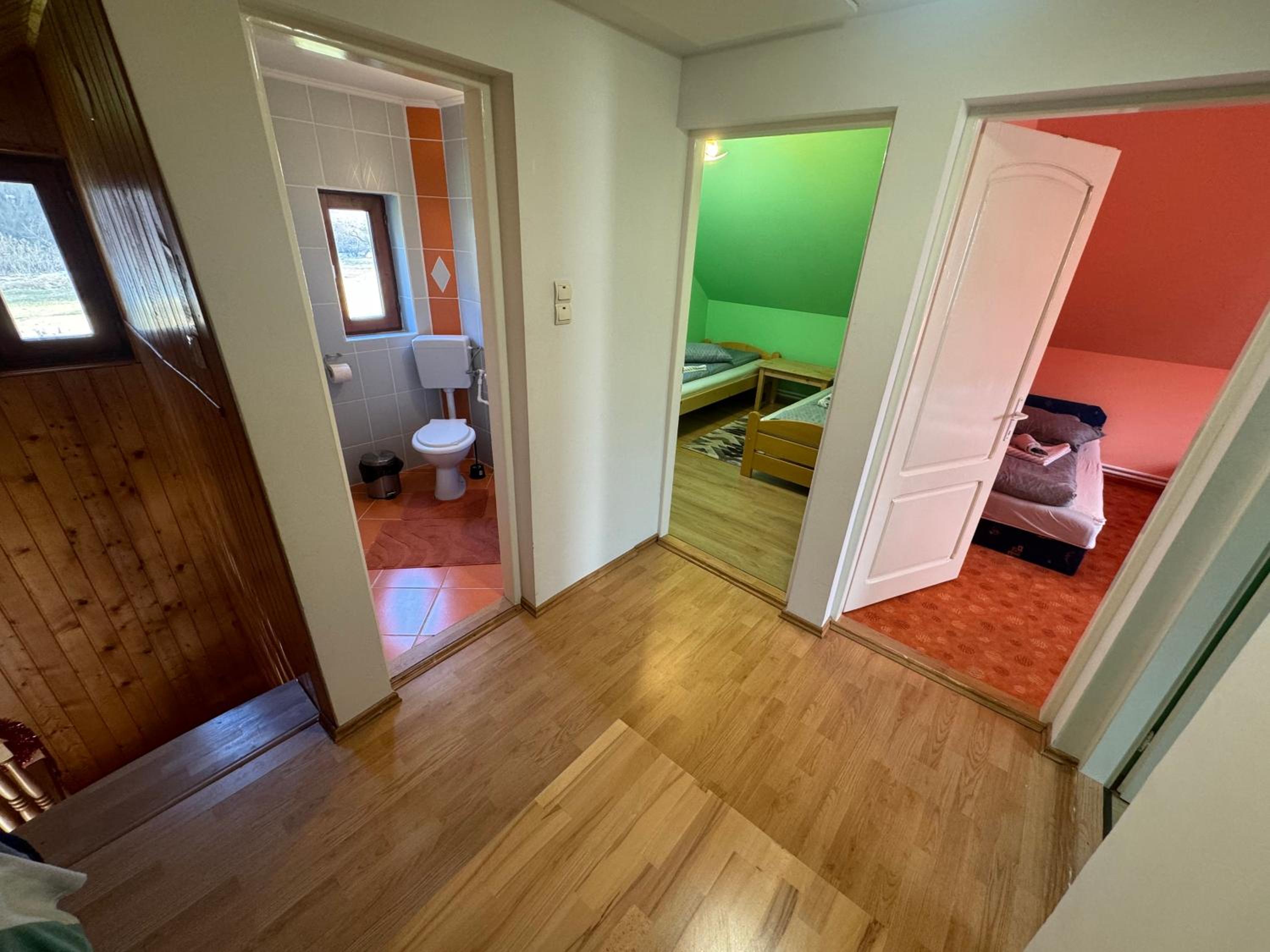 Four-Bedroom House photo 1