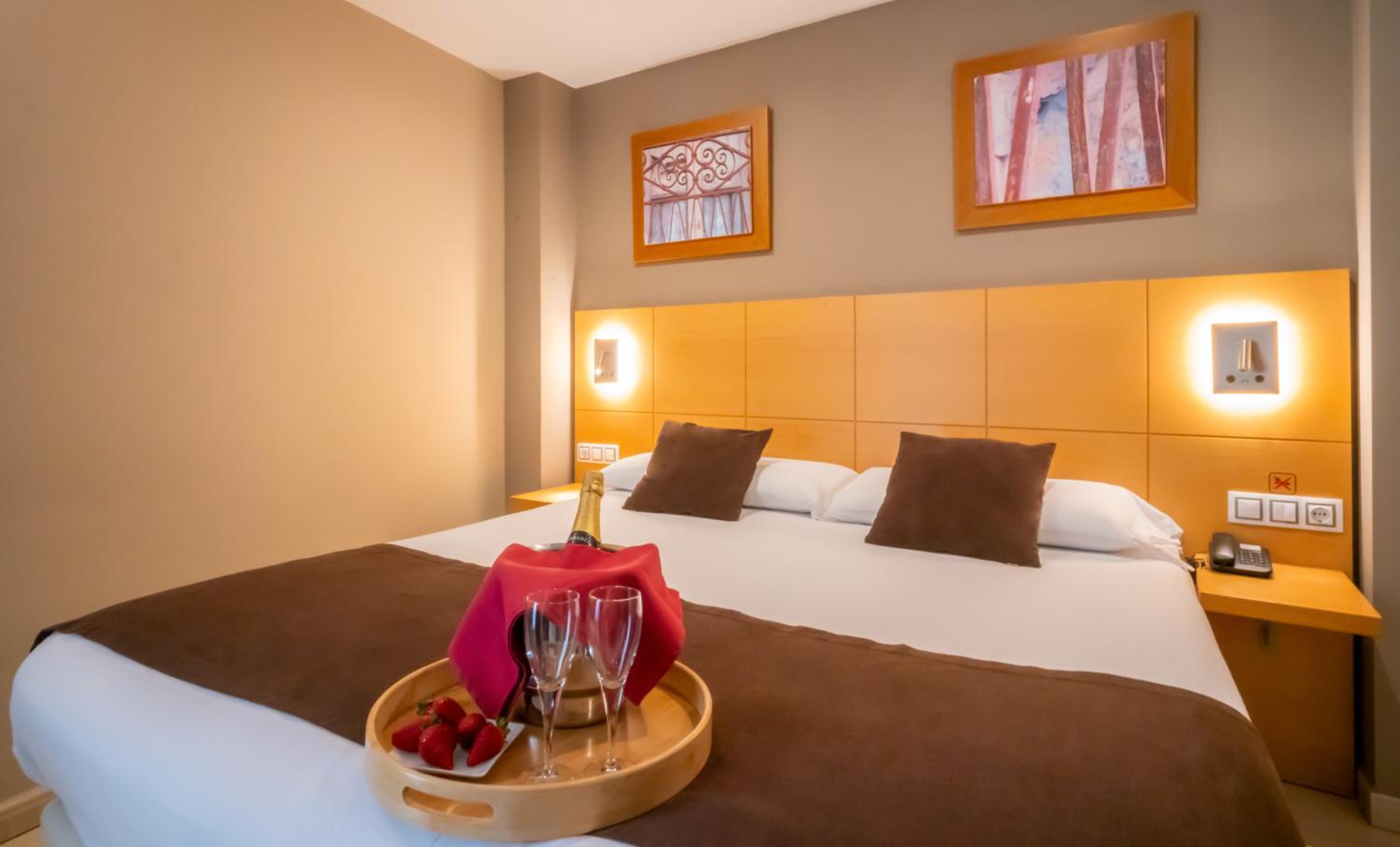 Superior Double Room with Terrace photo 3