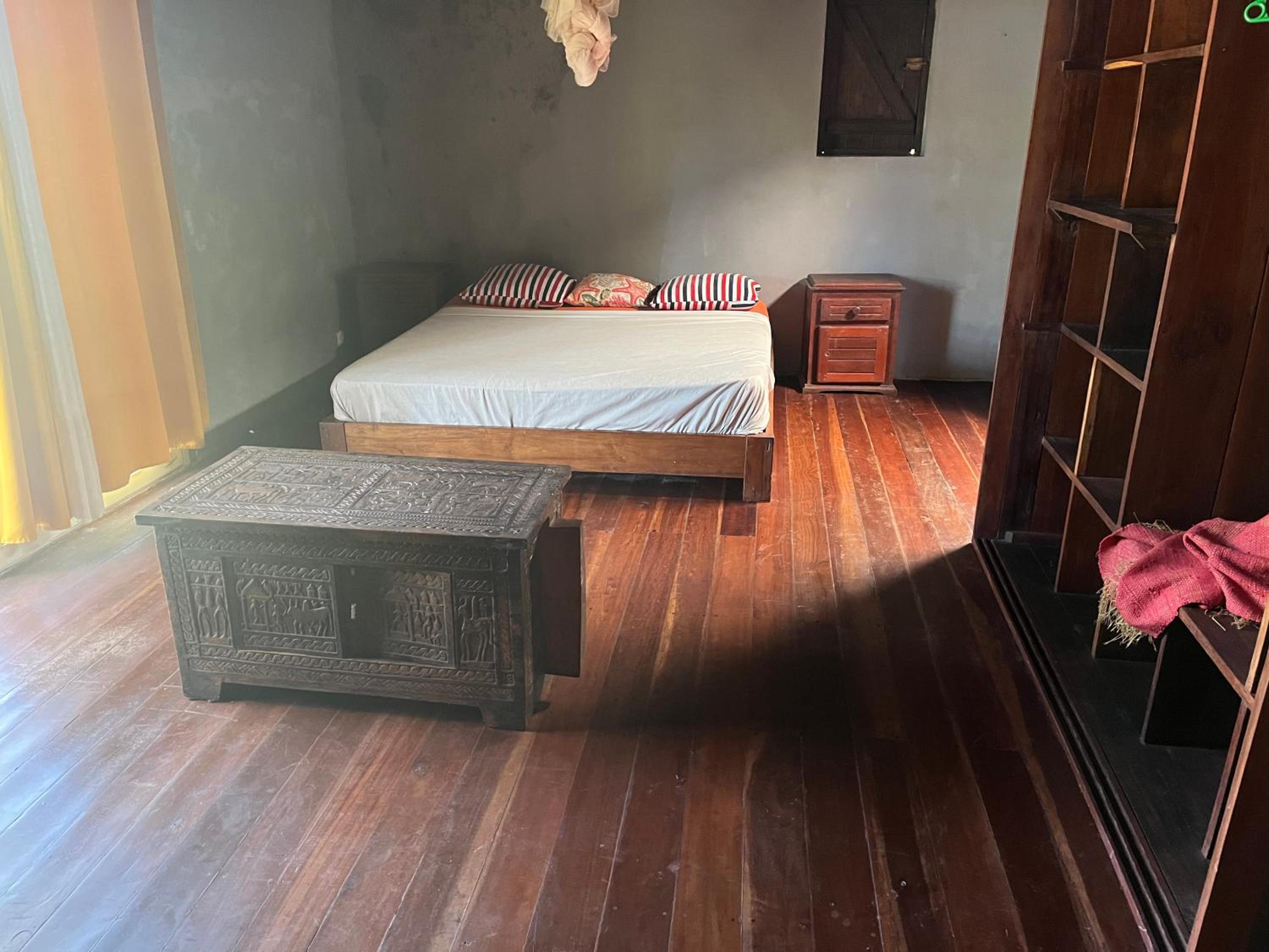 Family Room photo 2