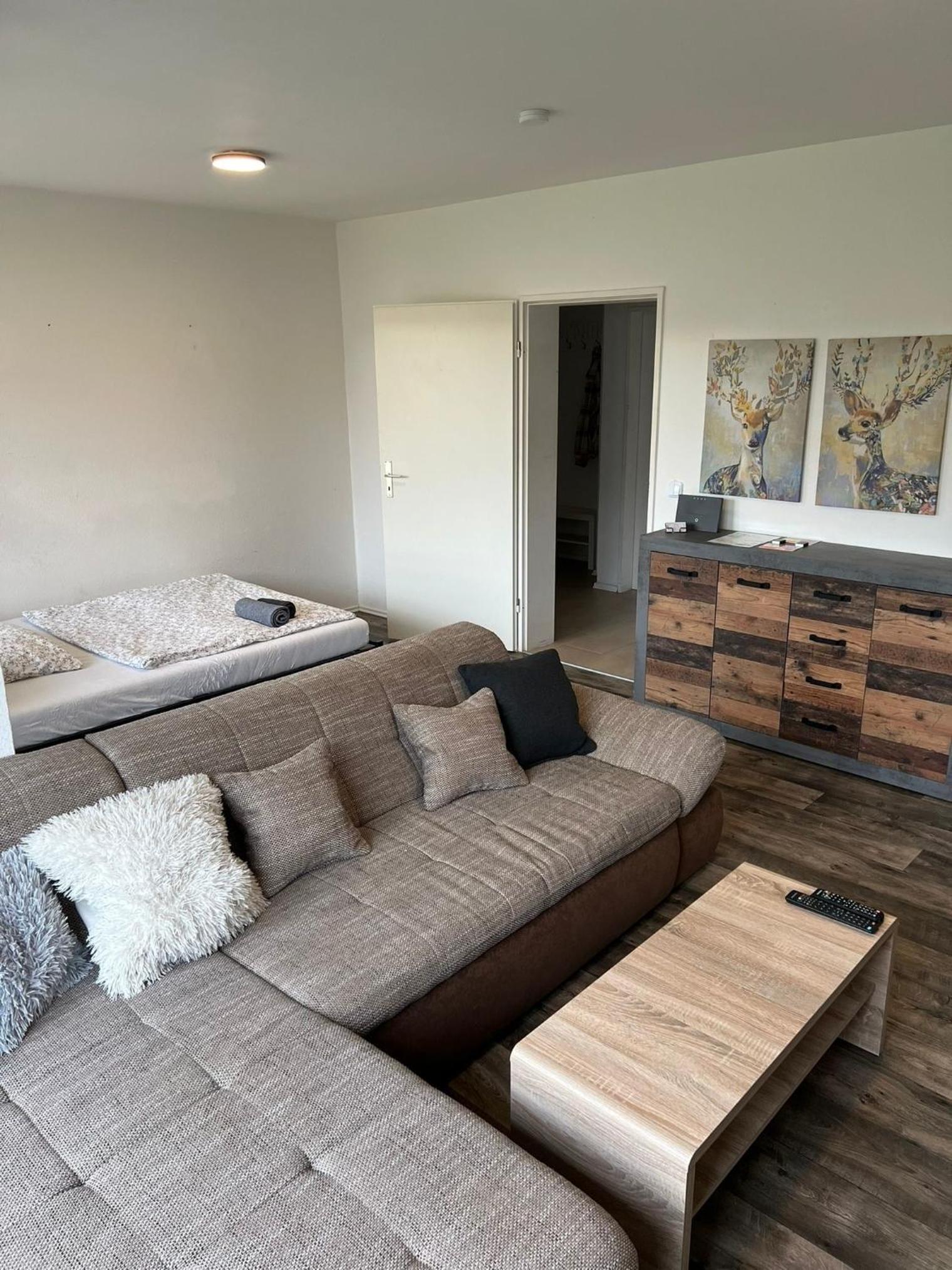 Apartment photo 2