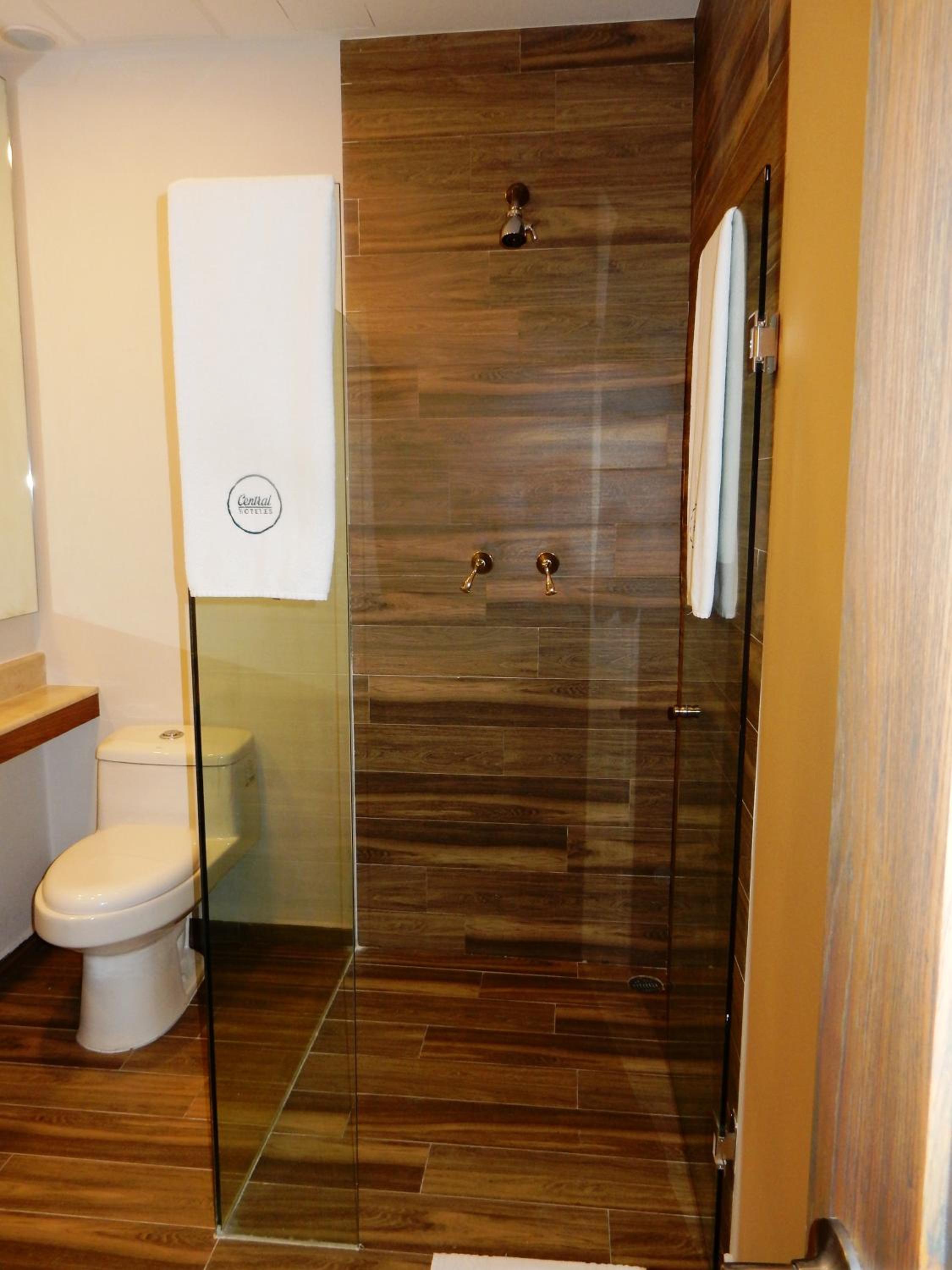 Deluxe Double Room With Two Double Beds