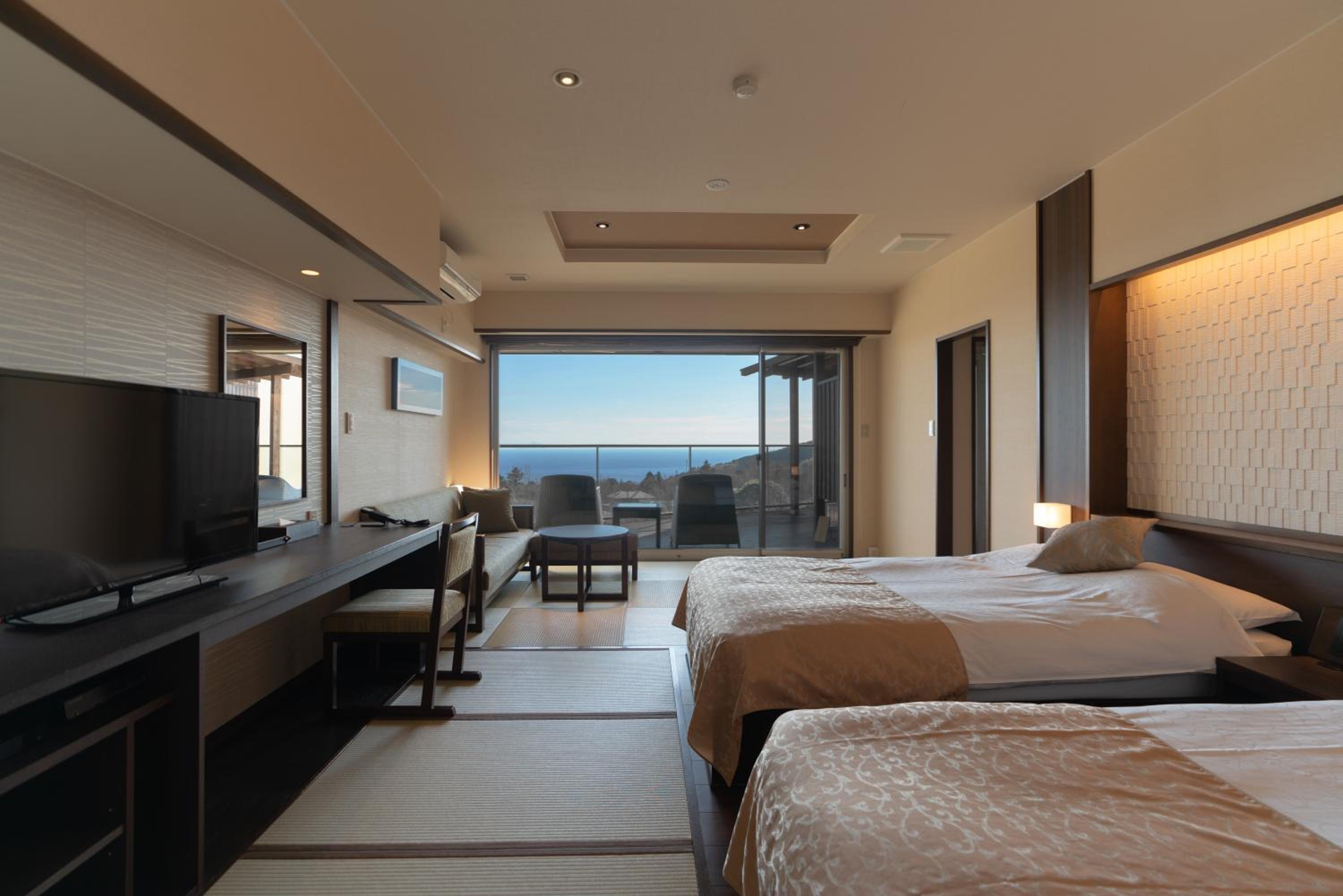 Twin Room with Open-Air-Bath - Ocean View - 1st Floor