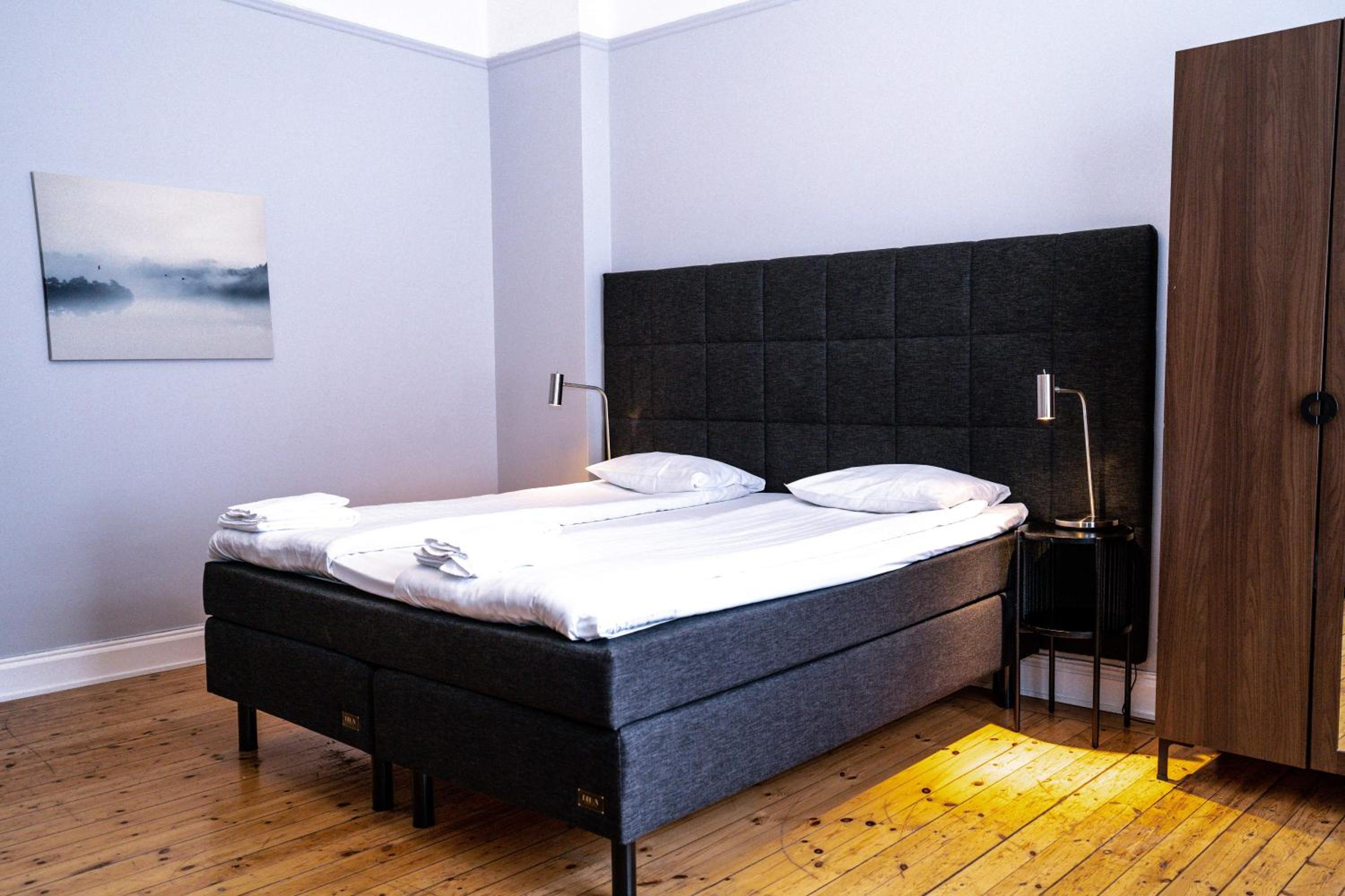 Double Room - Photo 4