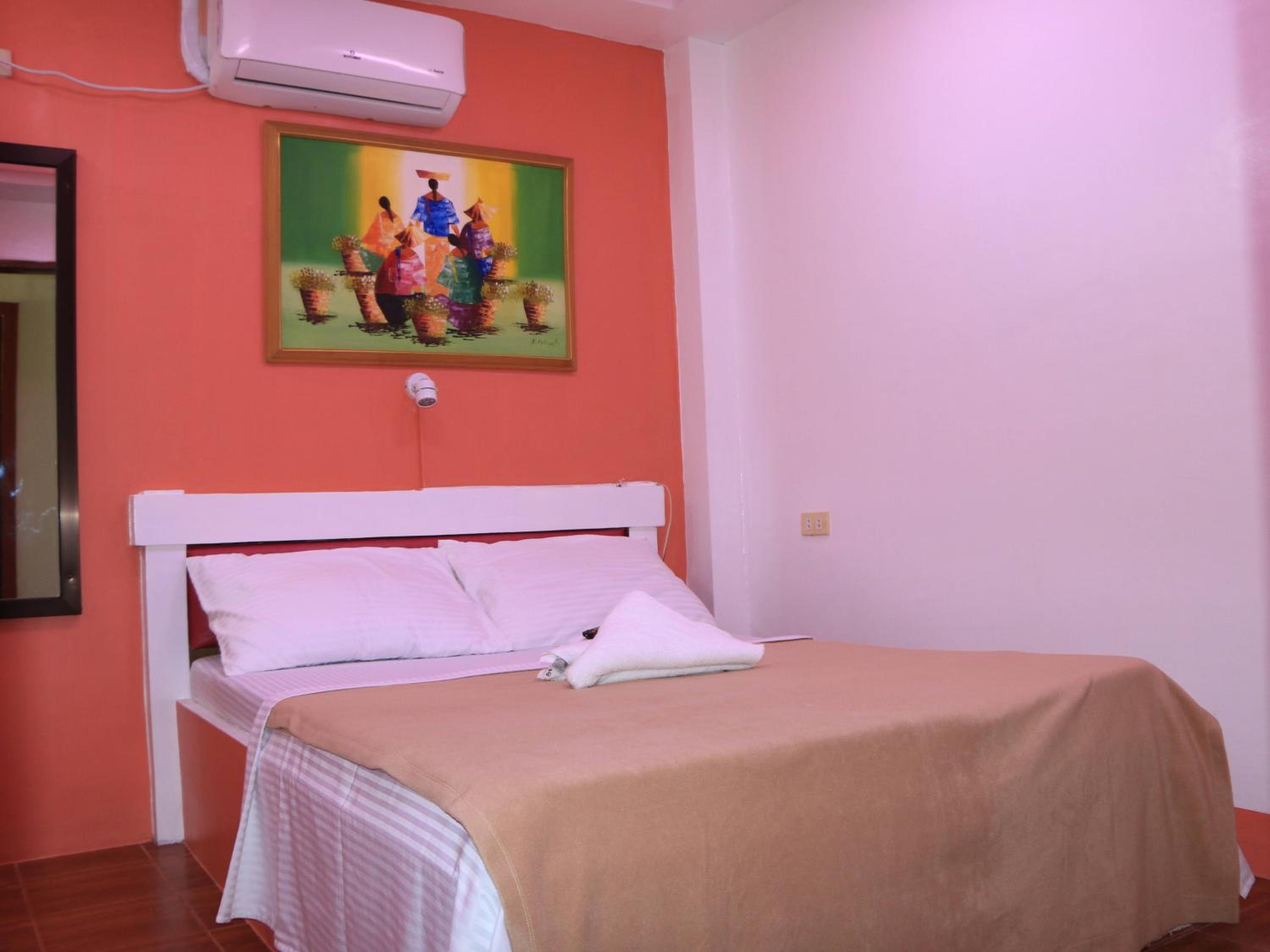 Standard  Room - Photo 9