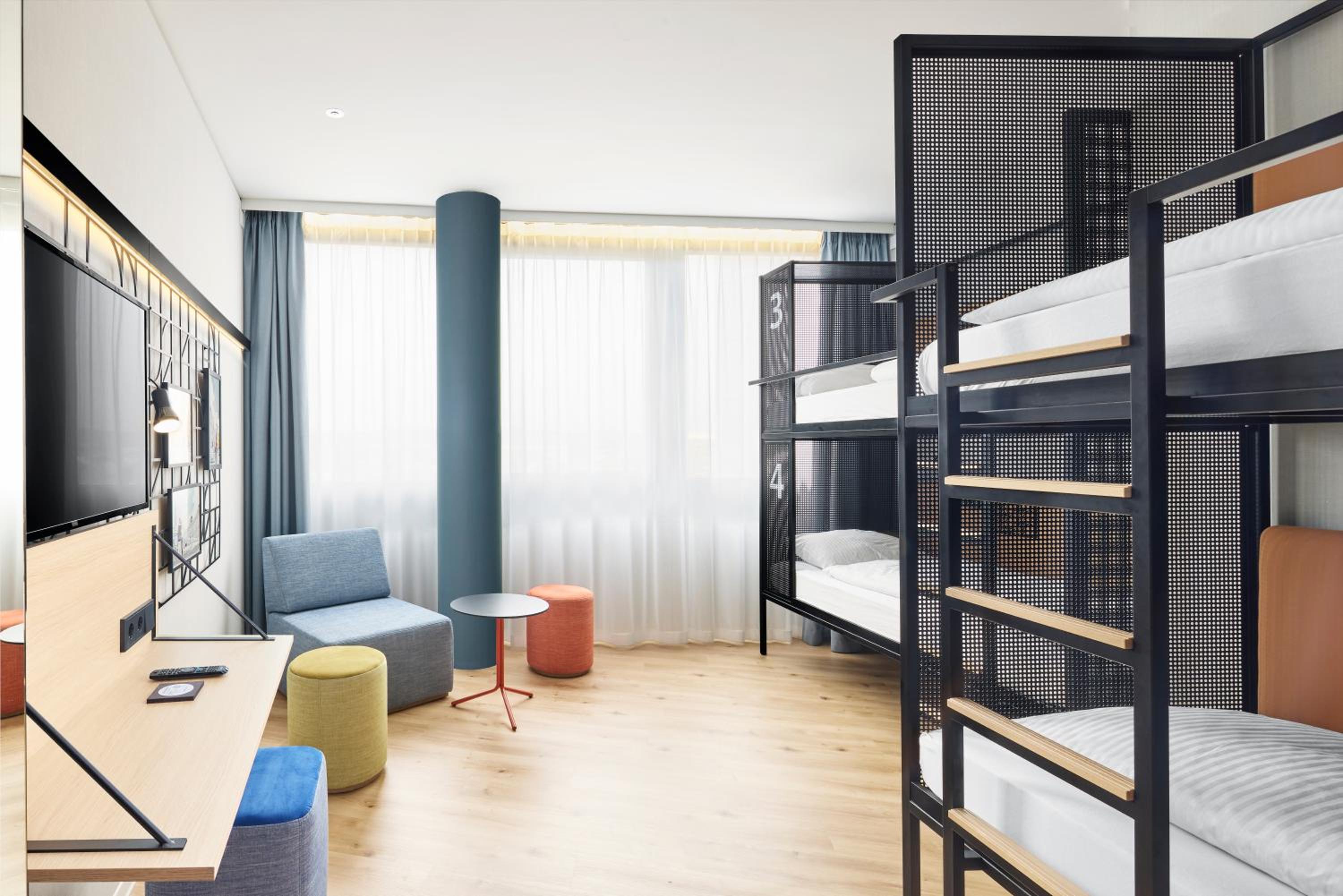 Comfort Quadruple Room, photo 7
