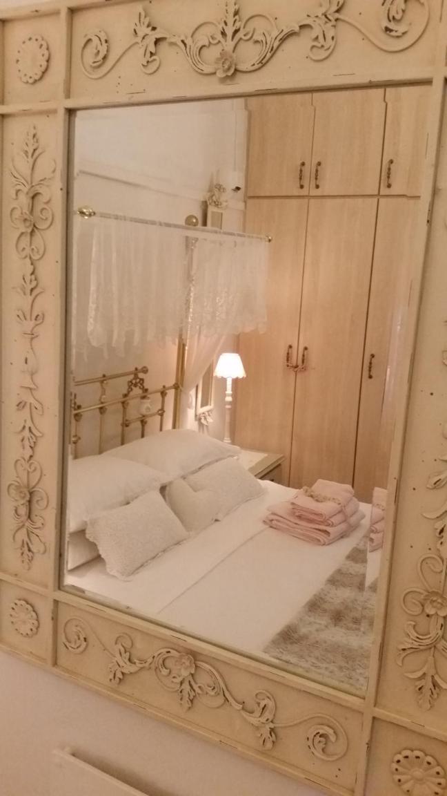 Superior Queen Room 3 - Photo 12
