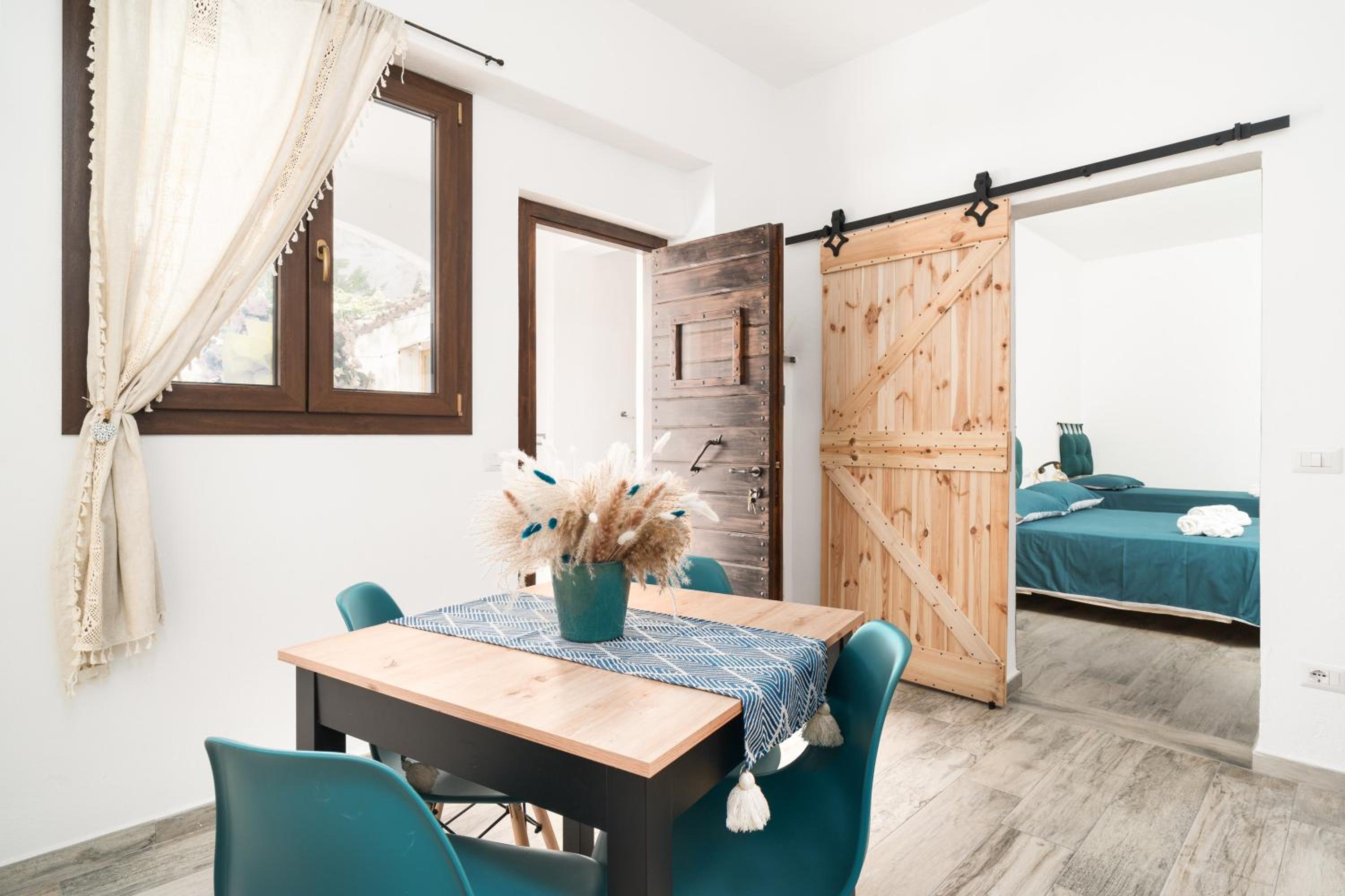 One-Bedroom Apartment with Garden View