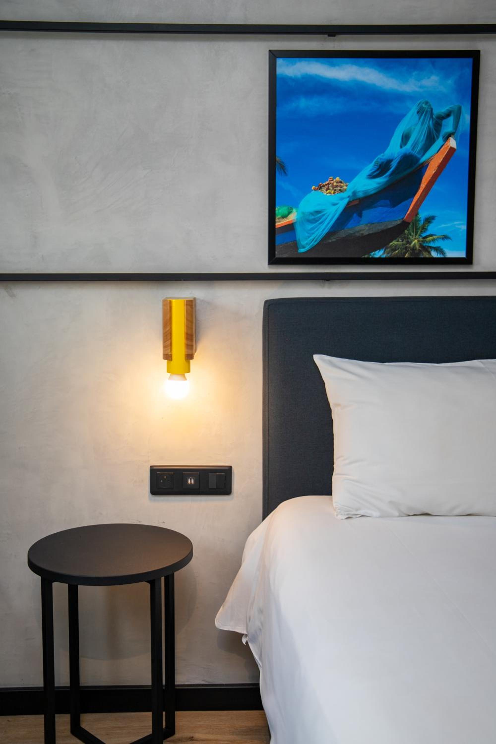 Standard Double Room - Photo 27