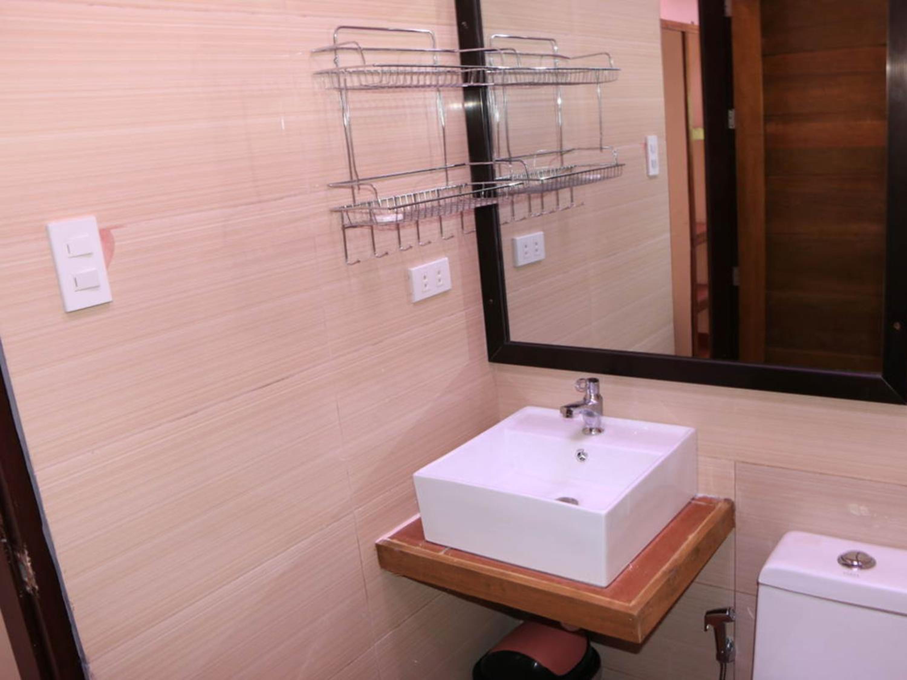 King Suite with Ocean View - Photo 8