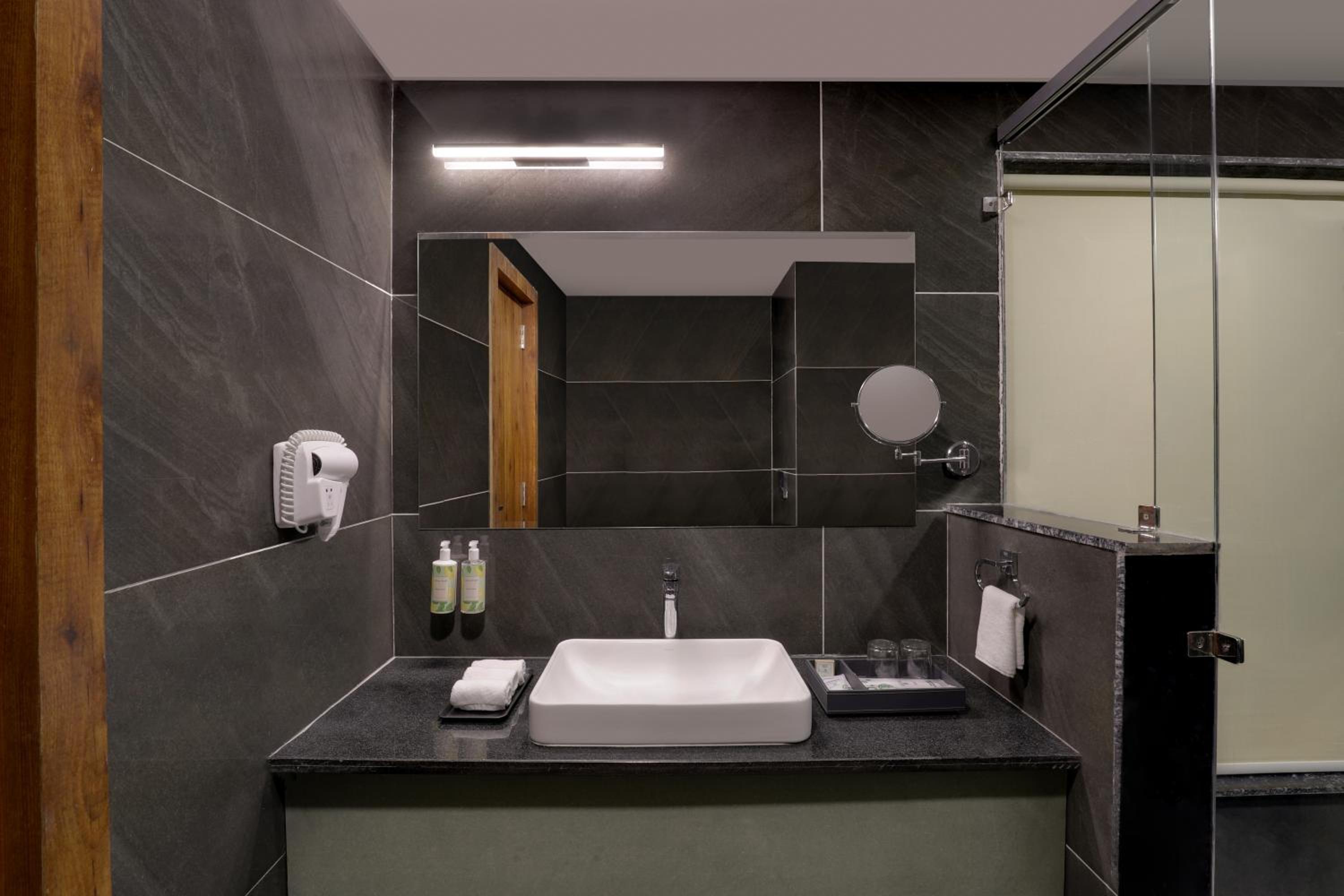 Studio Room with Private Pool (Complimentary Welcome Drink on arrival) - Photo 4