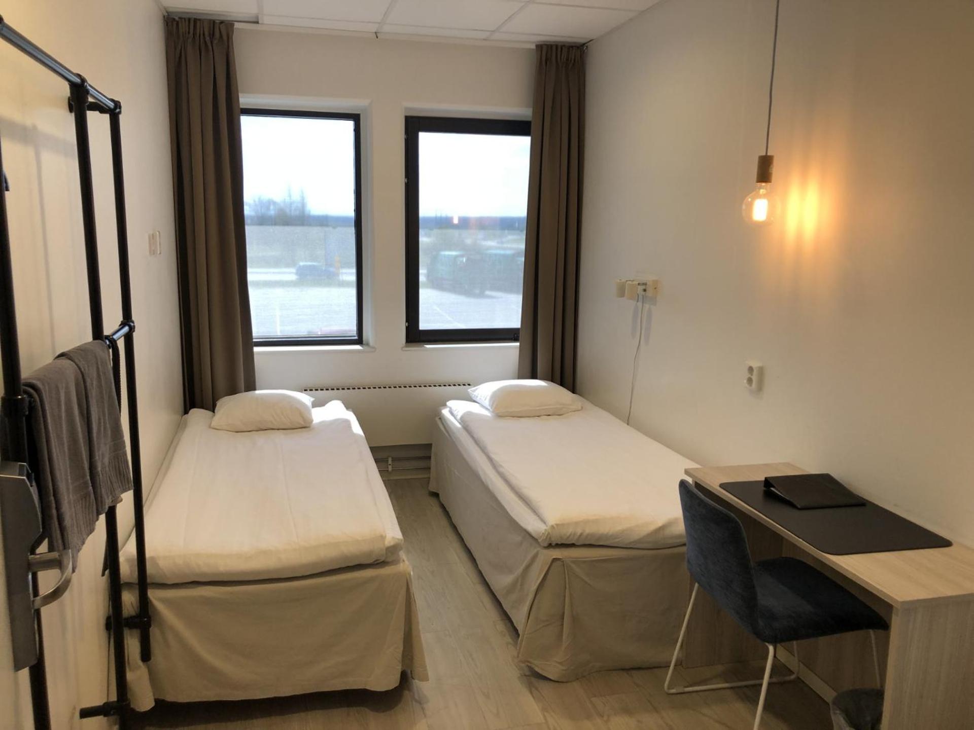 Economy Twin Room with Shared Bathroom photo 1