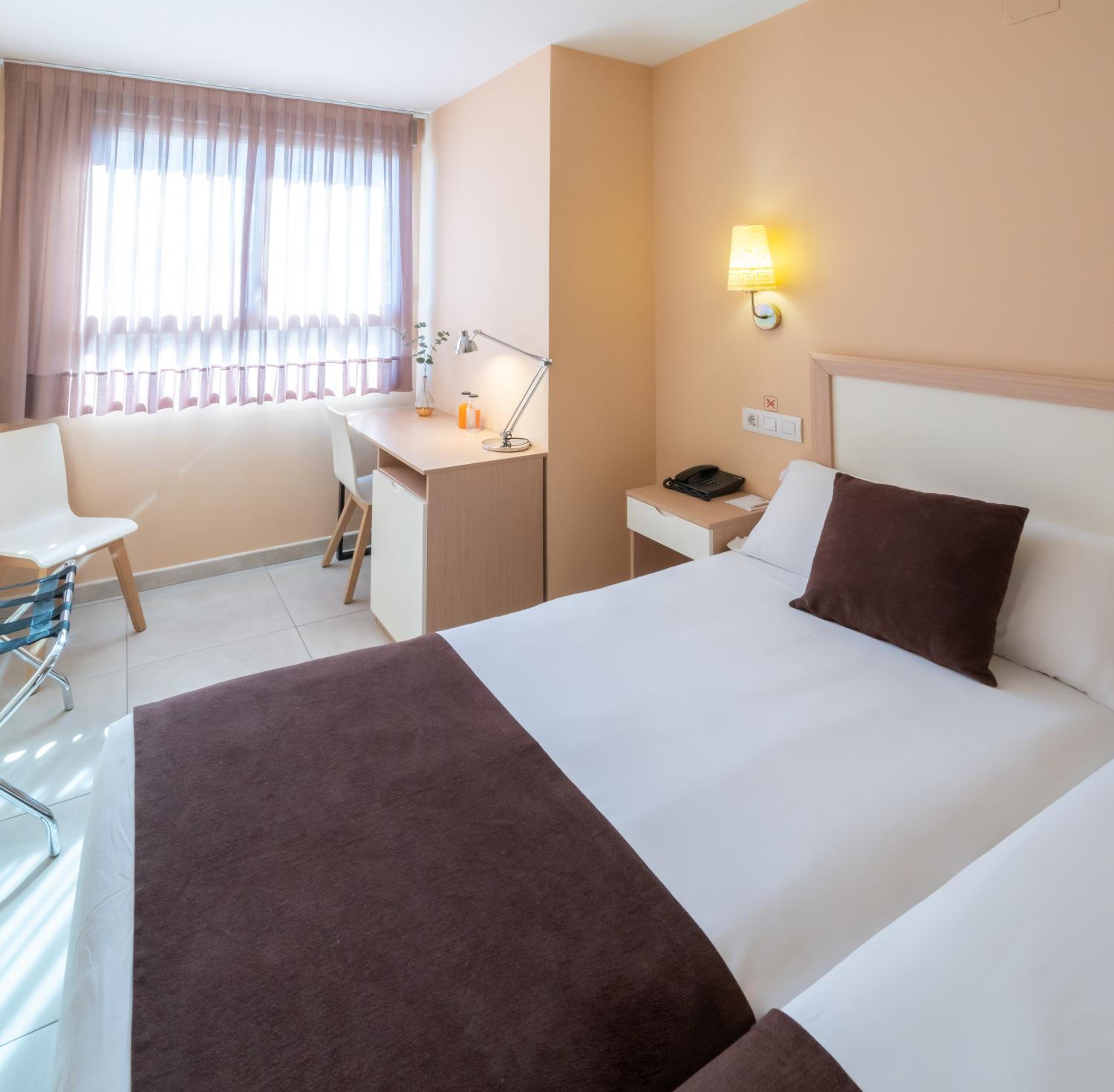 Twin Room photo 2