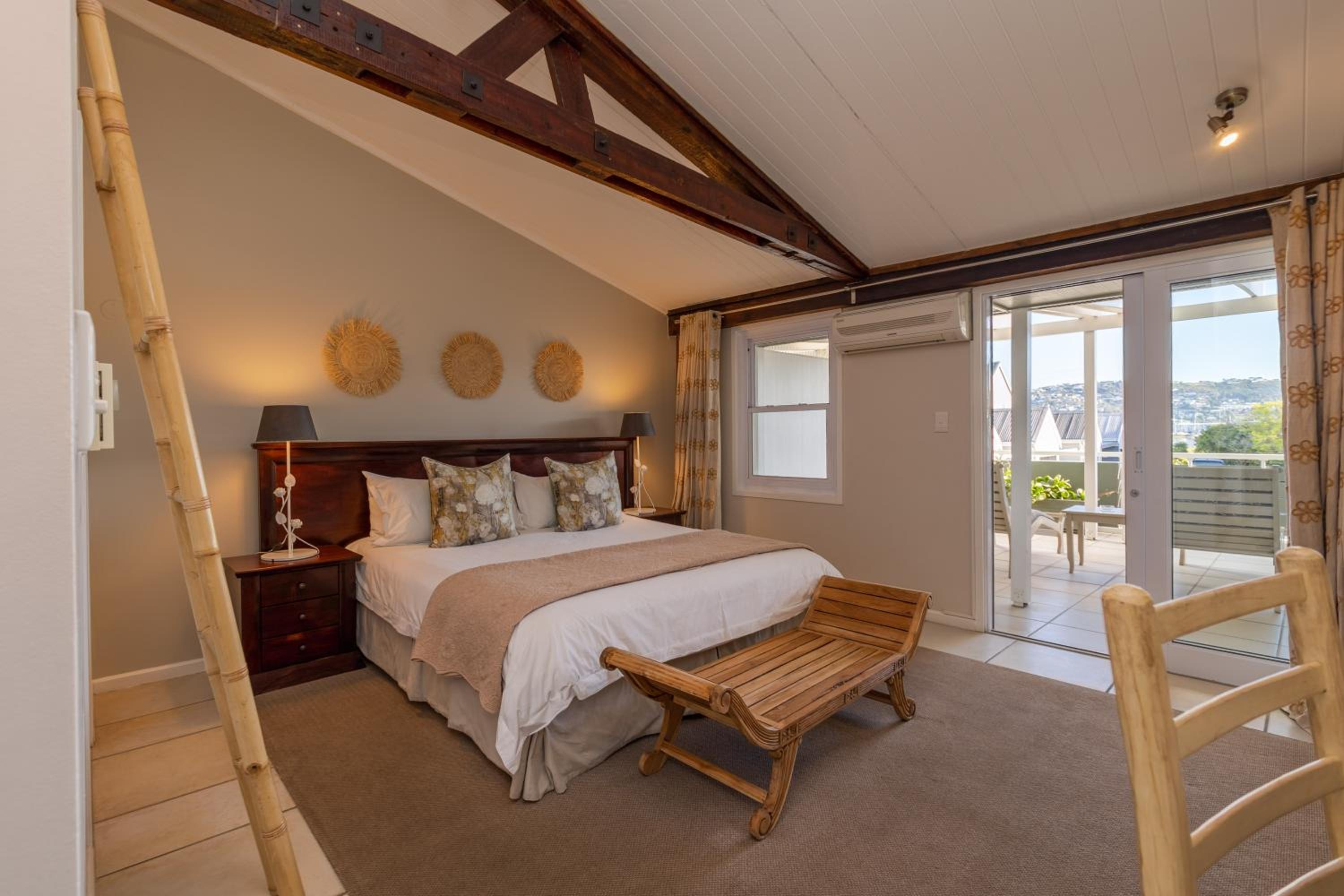Standard Double Room - Photo 3