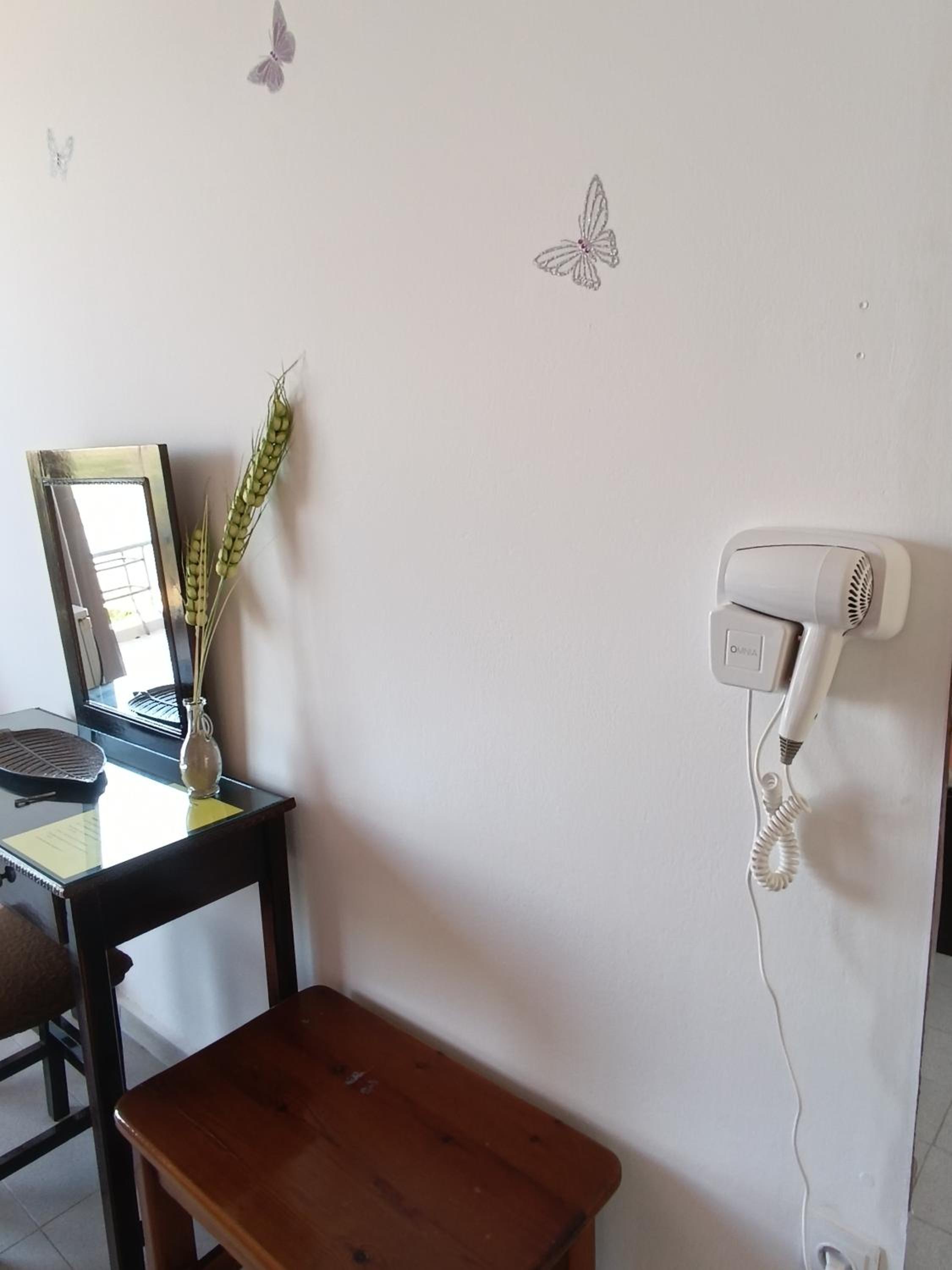 Double Room with Balcony photo 3