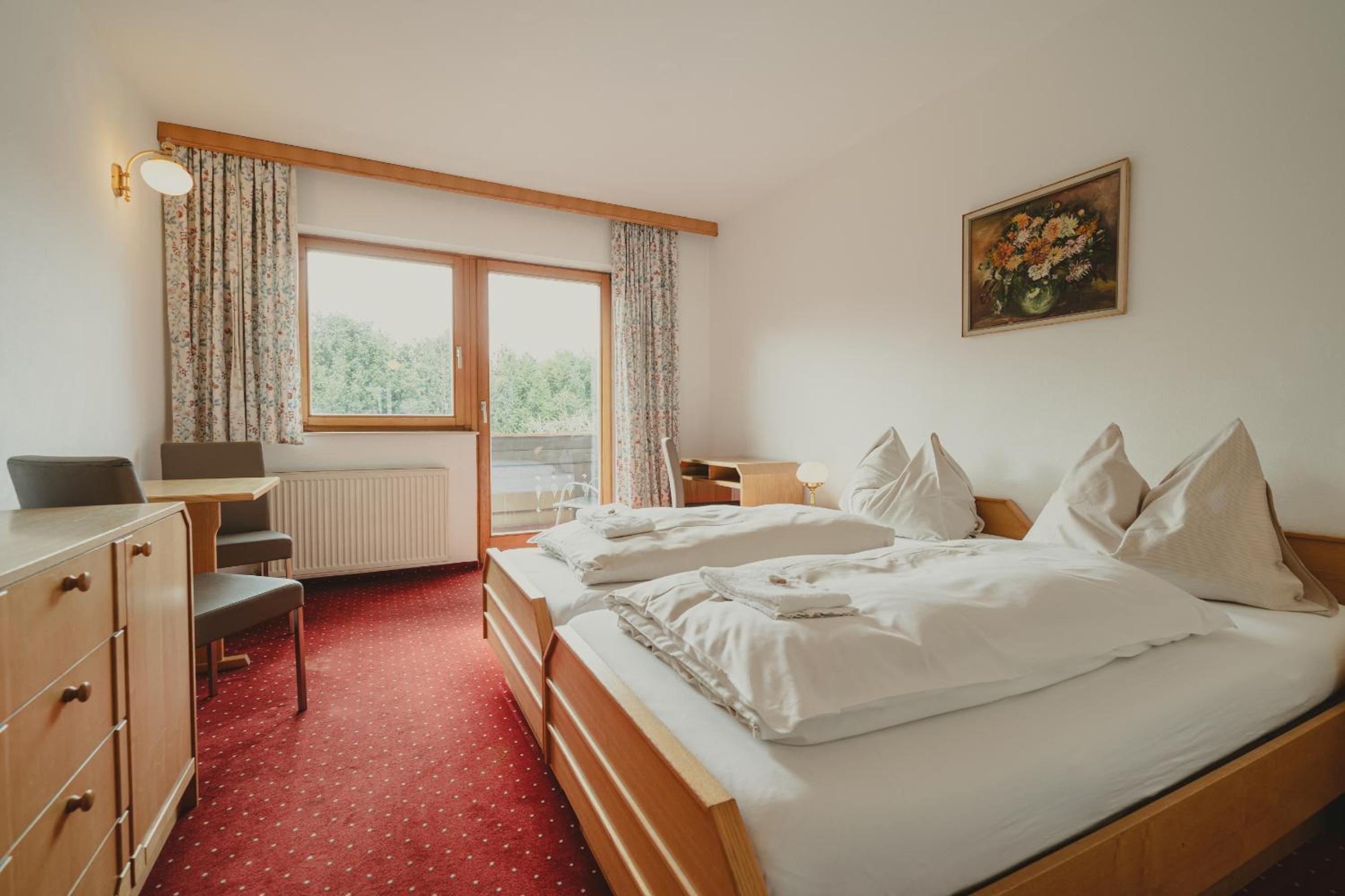 Double Room with Balcony photo 1