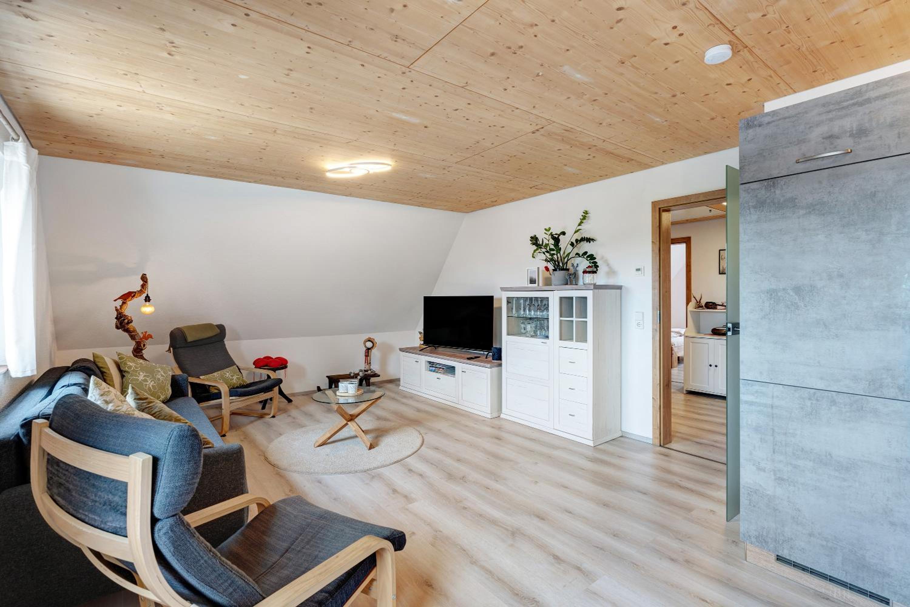 Two-Bedroom Deluxe Apartment with Garden View