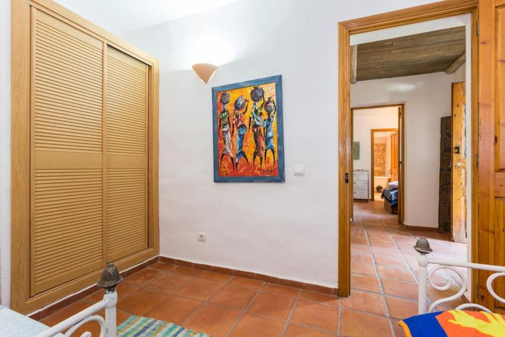 Three-Bedroom Villa photo 3