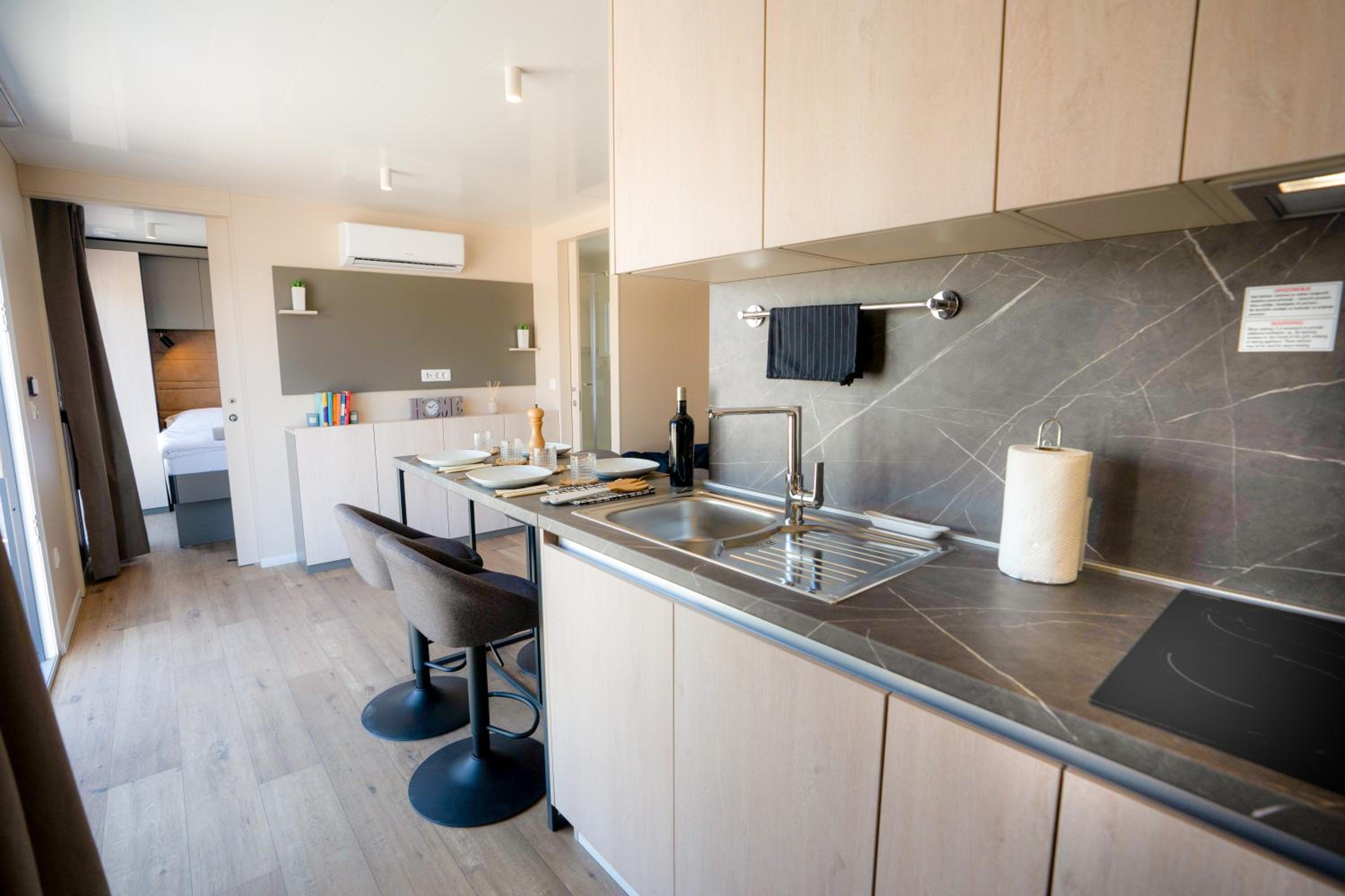 Mobile Home Prestige - First line photo 3