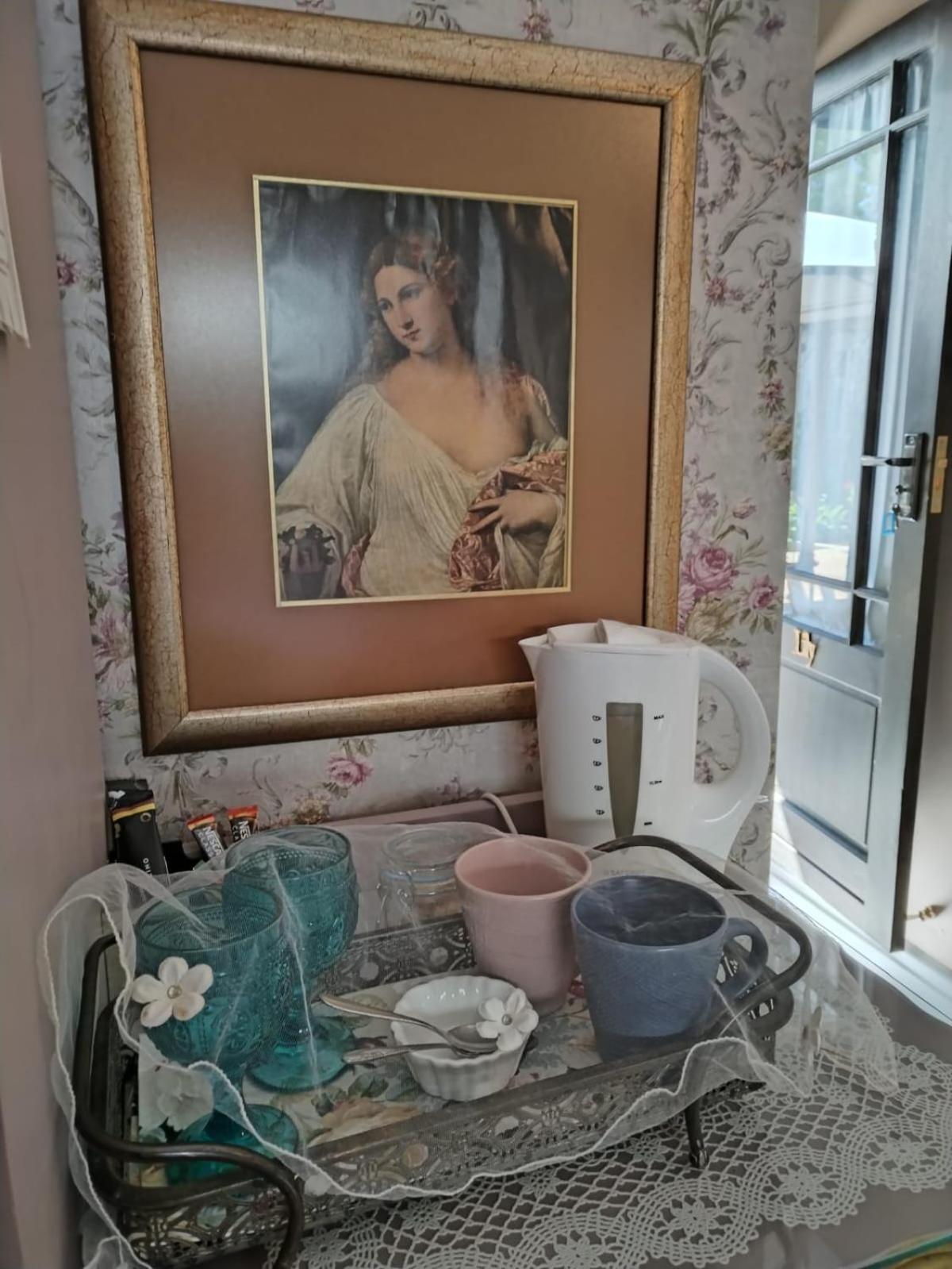 Superior Queen Room 5 - Photo 16