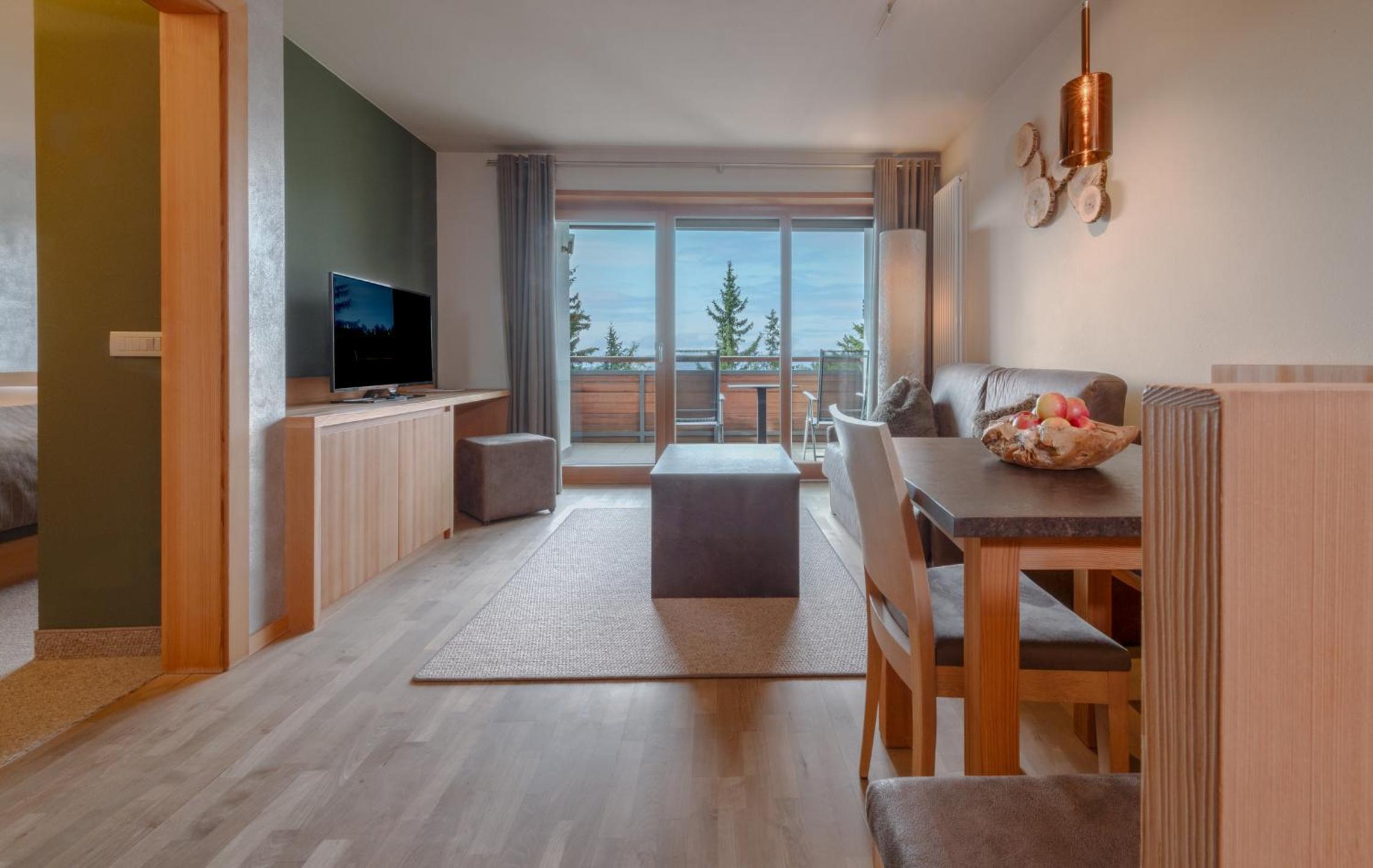 Junior Suite with Balcony