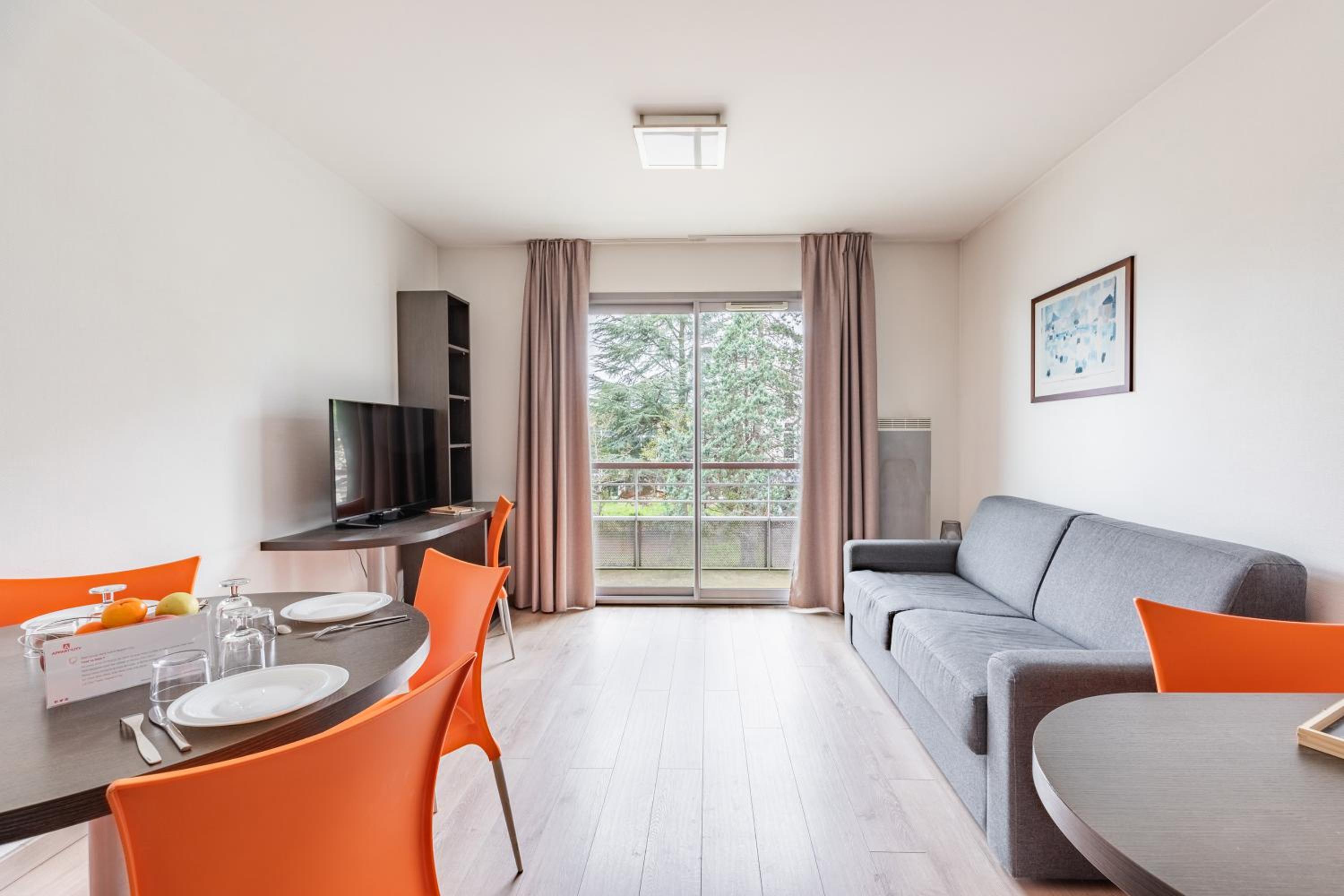 Superior Apartment - Photo 3